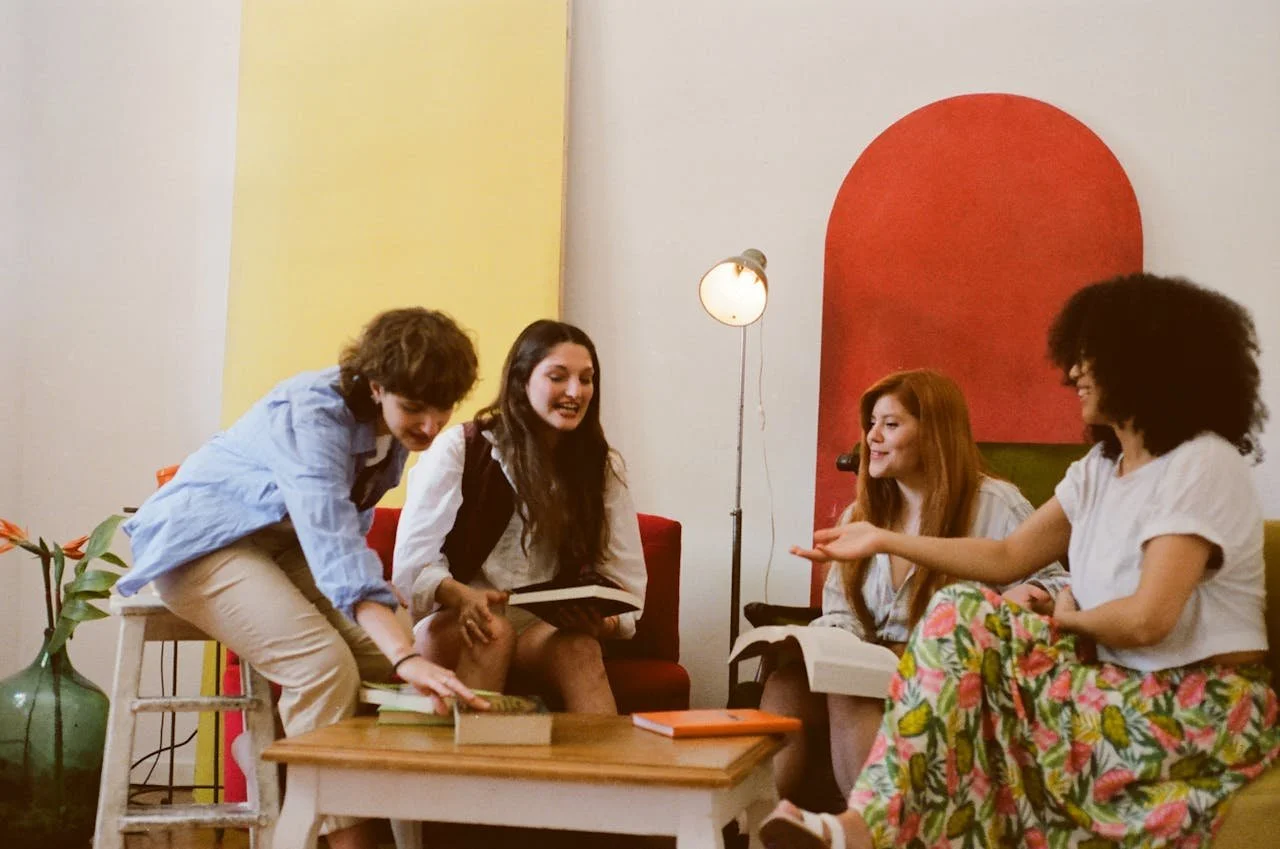 group-of-friends-enjoying-a-cozy-indoor-gathering