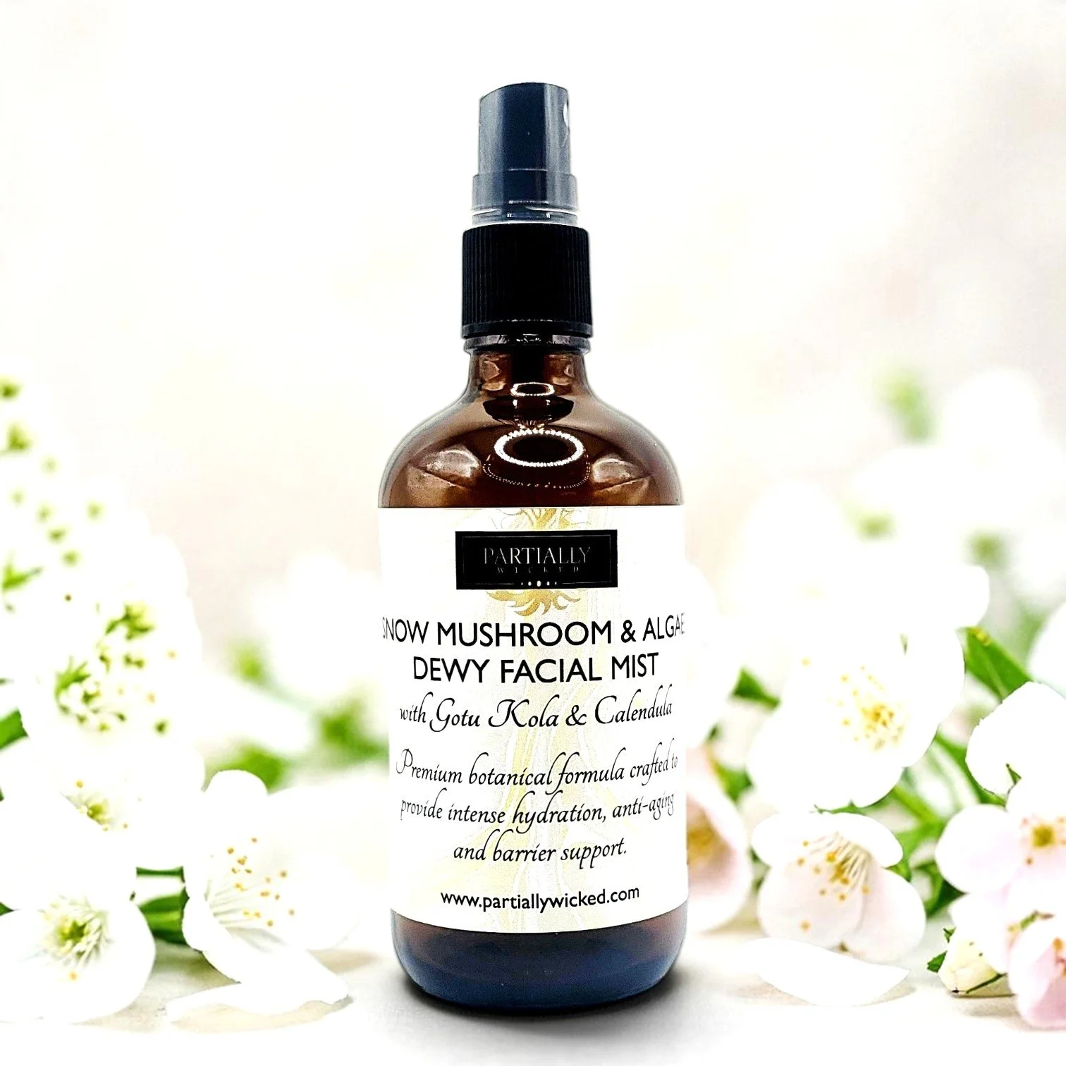 Snow Mushroom & Algae Dewy Facial Mist with Gotu Kola & Calendula