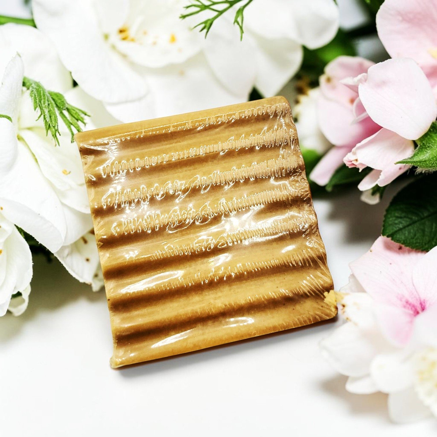 All Natural Turmeric & Manuka Brightening Soap