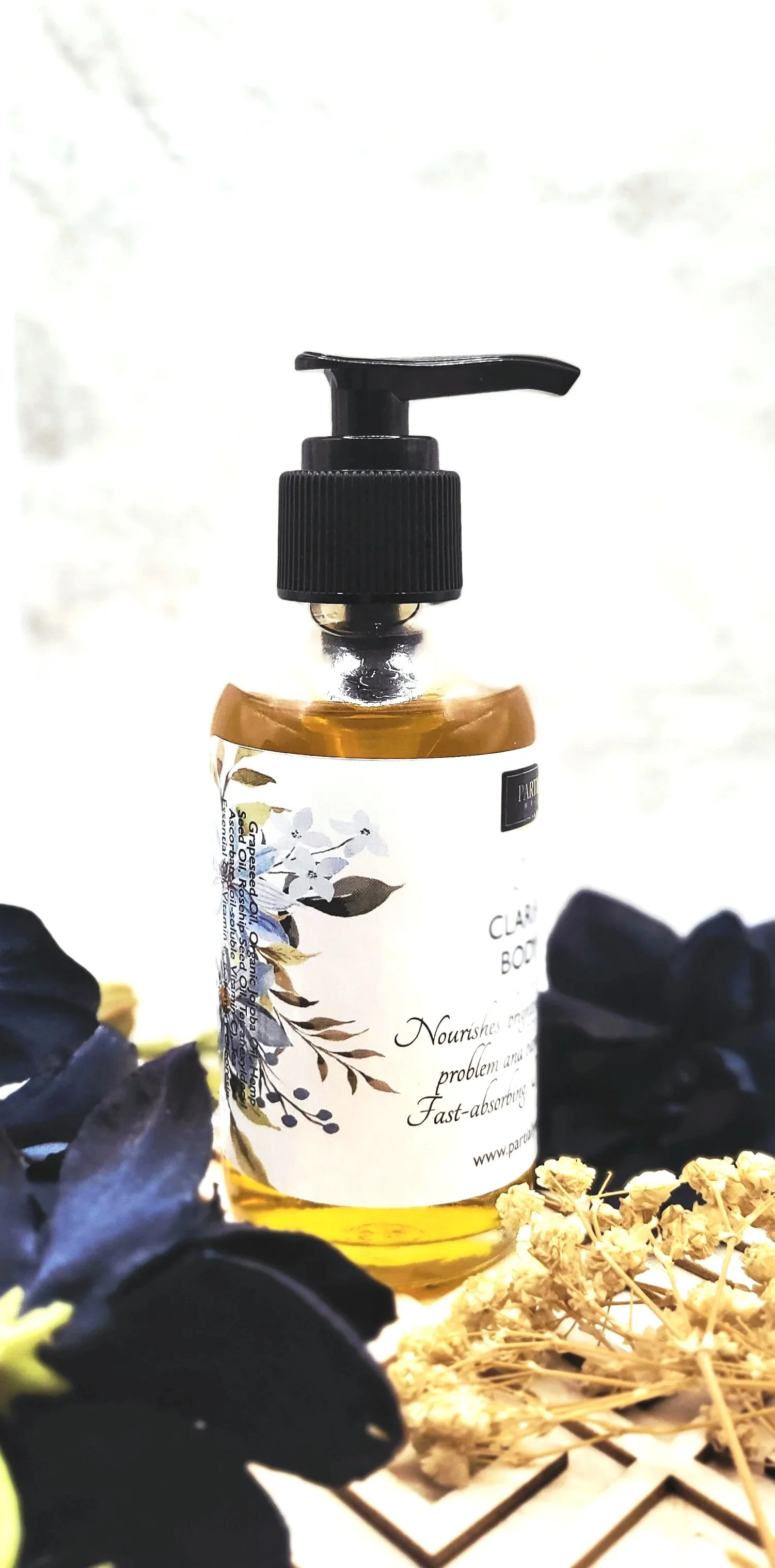 Botanical+Clarifying+Body+Oil+v2.jpg