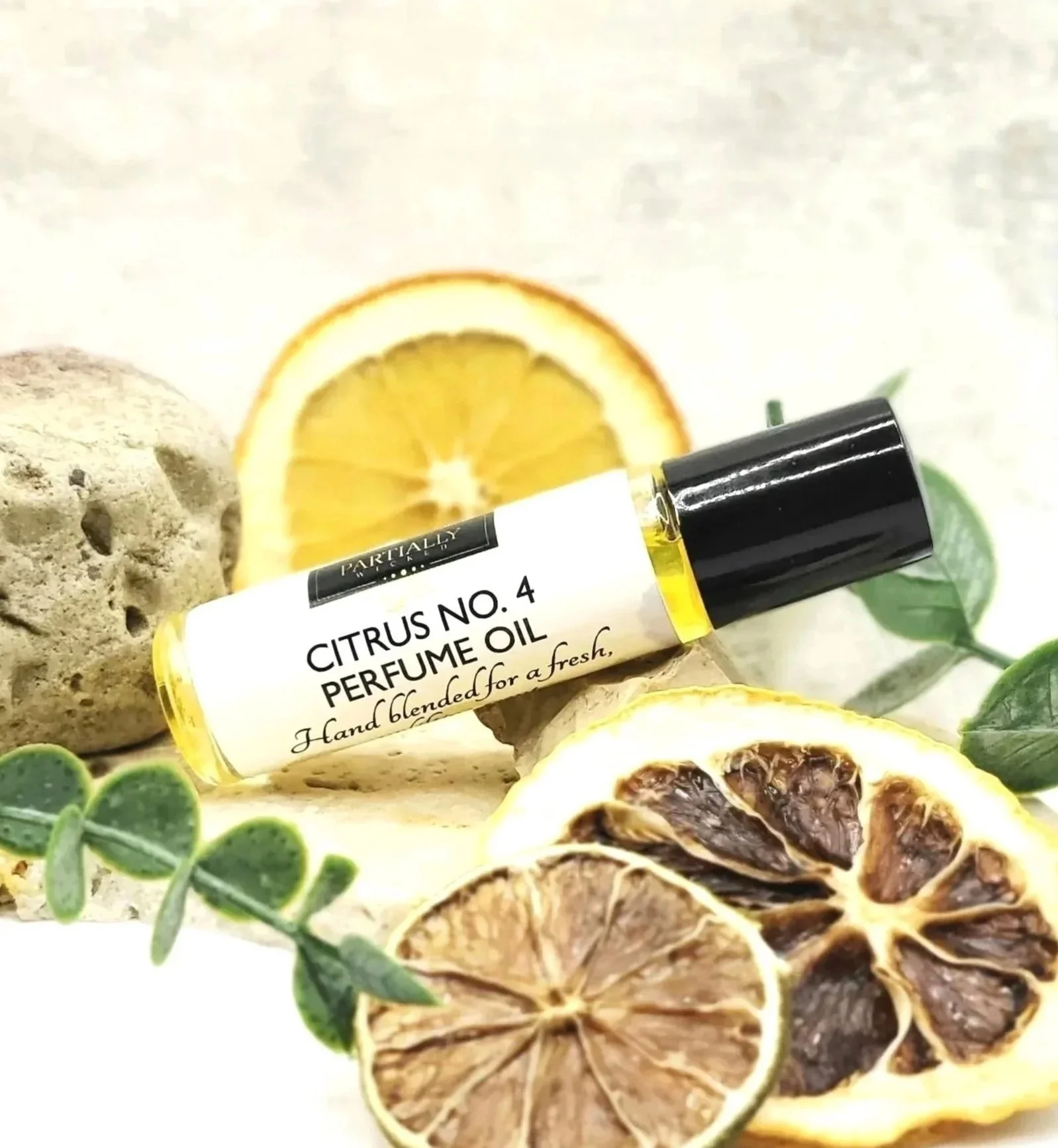 Citrus%2525252BNo.%2525252B4%2525252BPerfume%2525252BOil.jpg