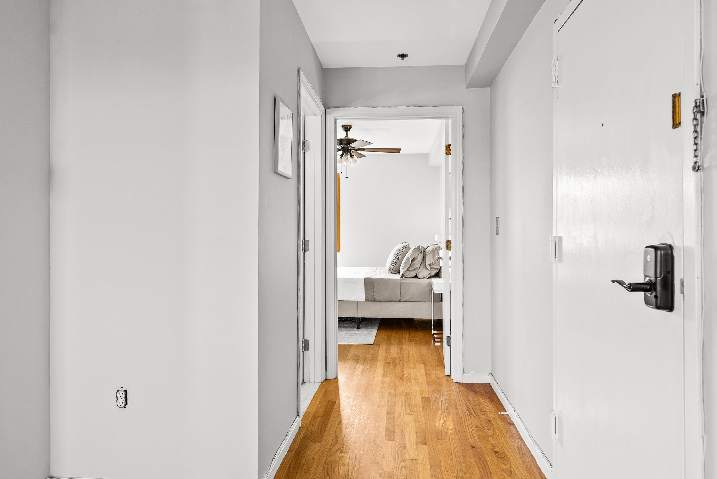 Hallway.jpg
