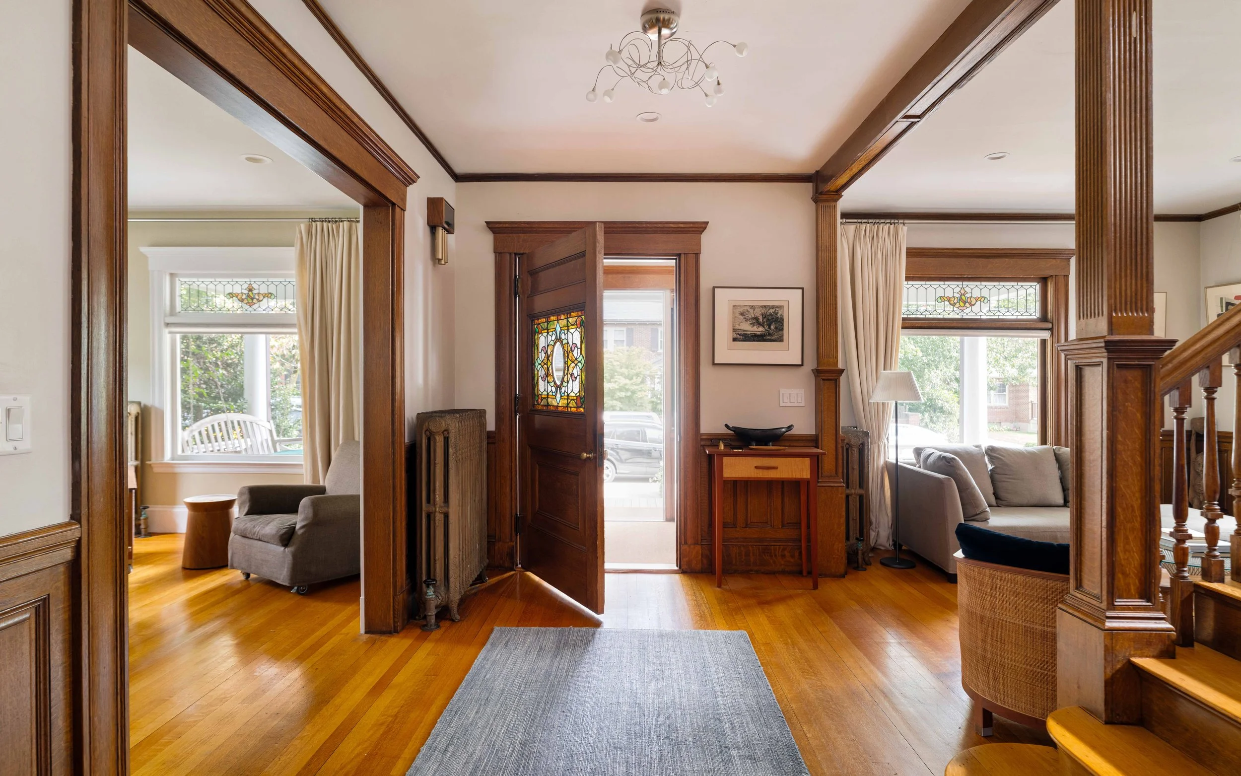 4 Foyer-05430.jpg