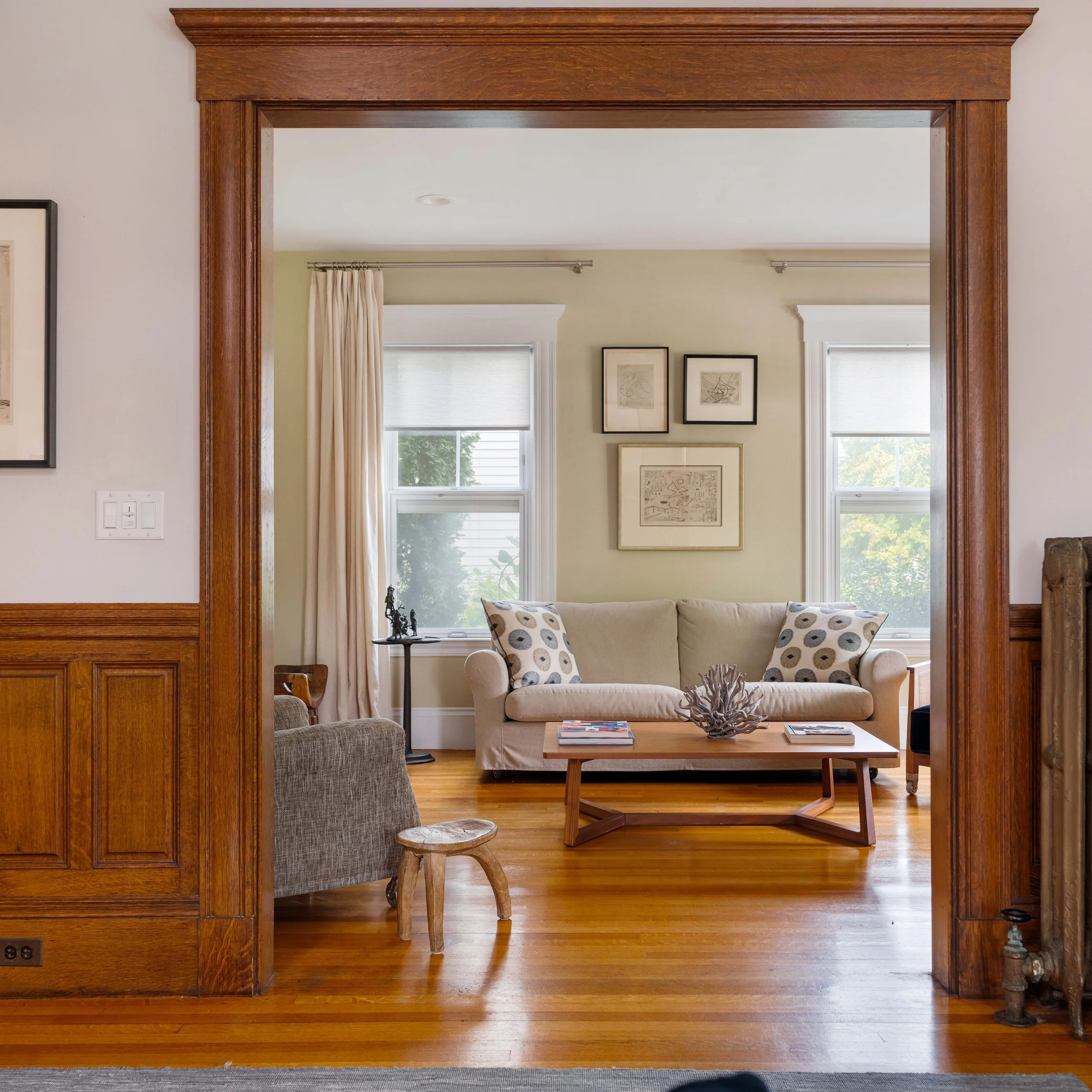 12 Living Room-05491.jpg