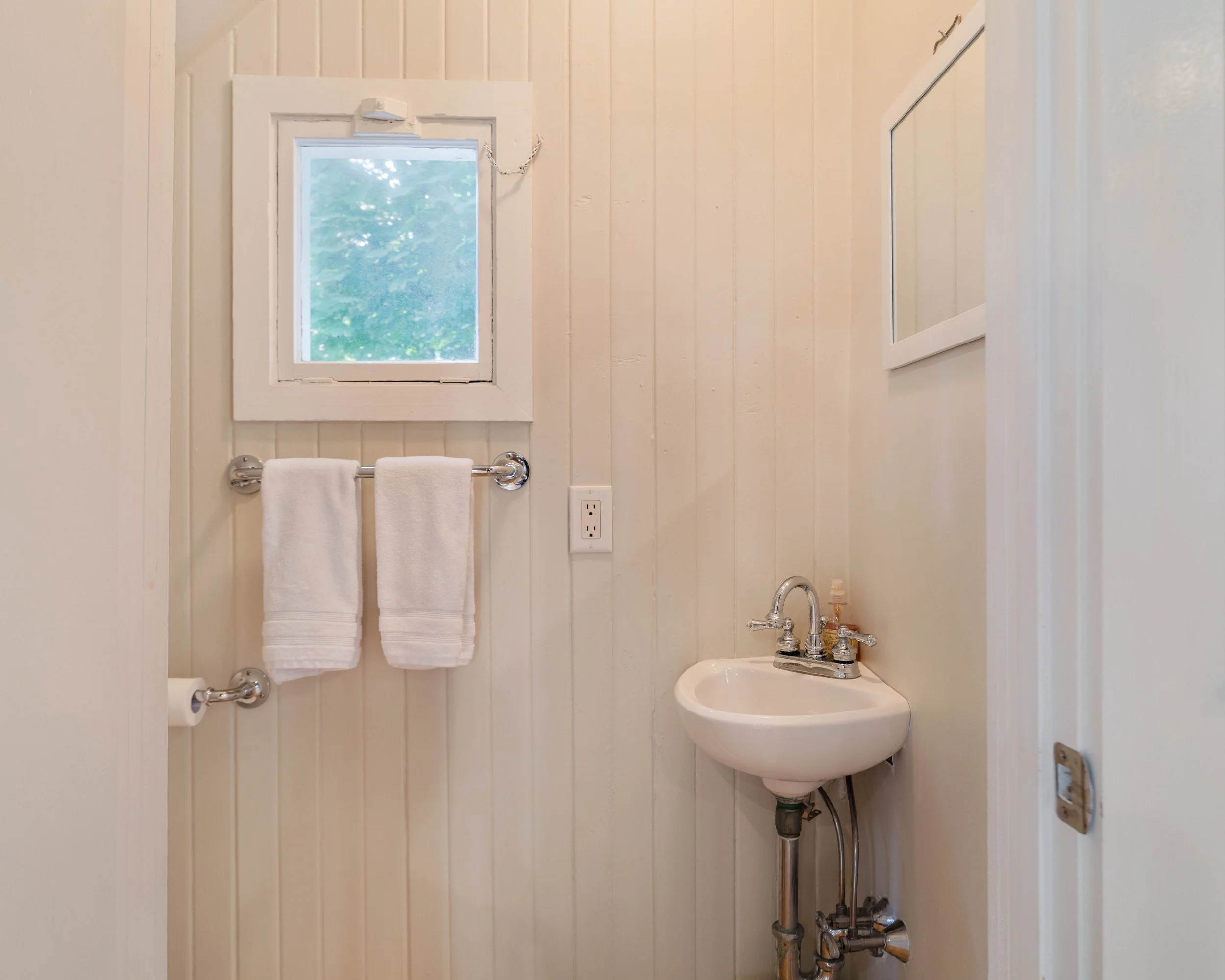 52 Carriage House-05941.jpg