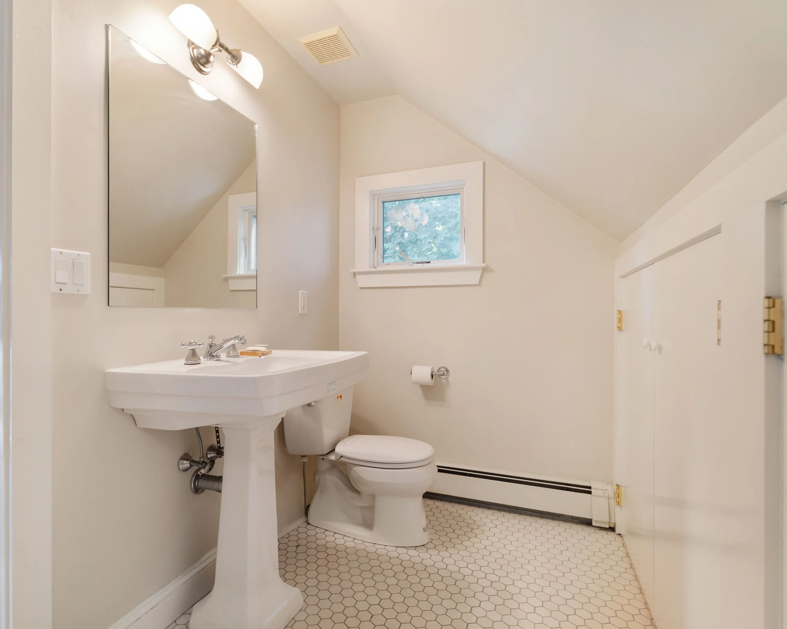 55 Carriage House-05957.jpg