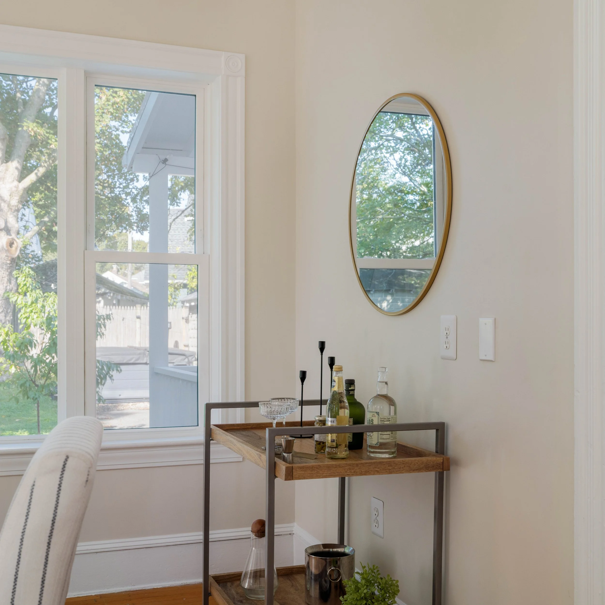 Dining Room-08320.jpg