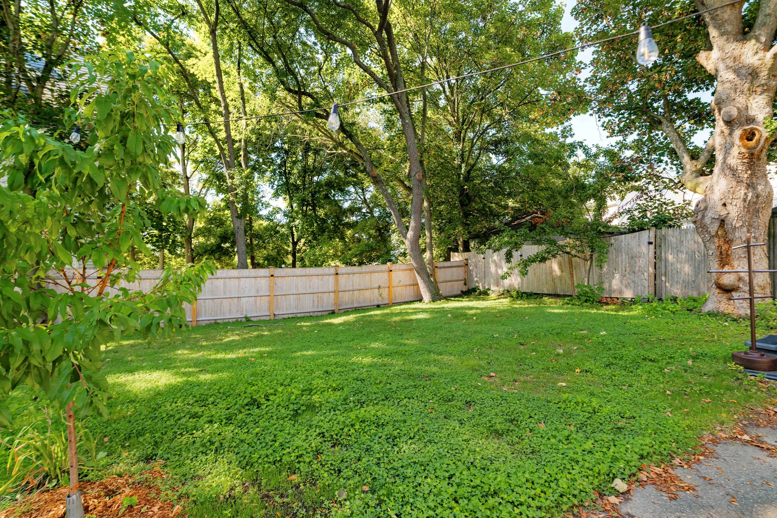 Exteriors-08551.jpg