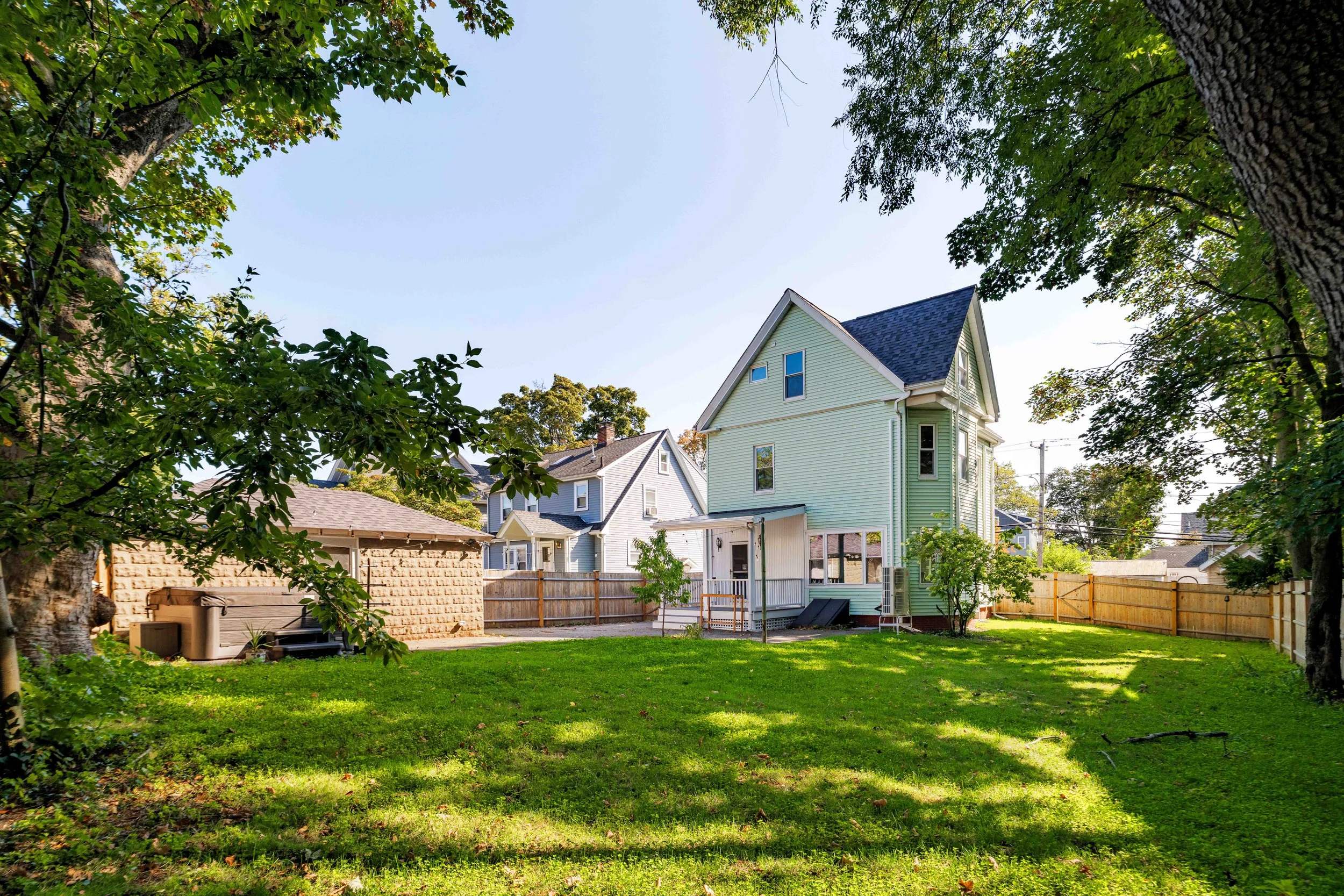 Exteriors-08563.jpg