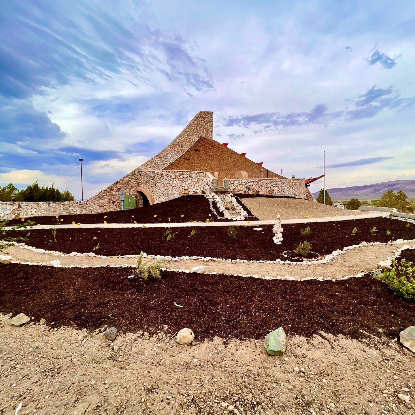 Back in May '22, the Ripple Project team set out to the Pyramid Lake Paiute Museum to install a native plant garden! The intention stemmed from a desire to preserve and educate people on the uses of native plants and their importance to the people th