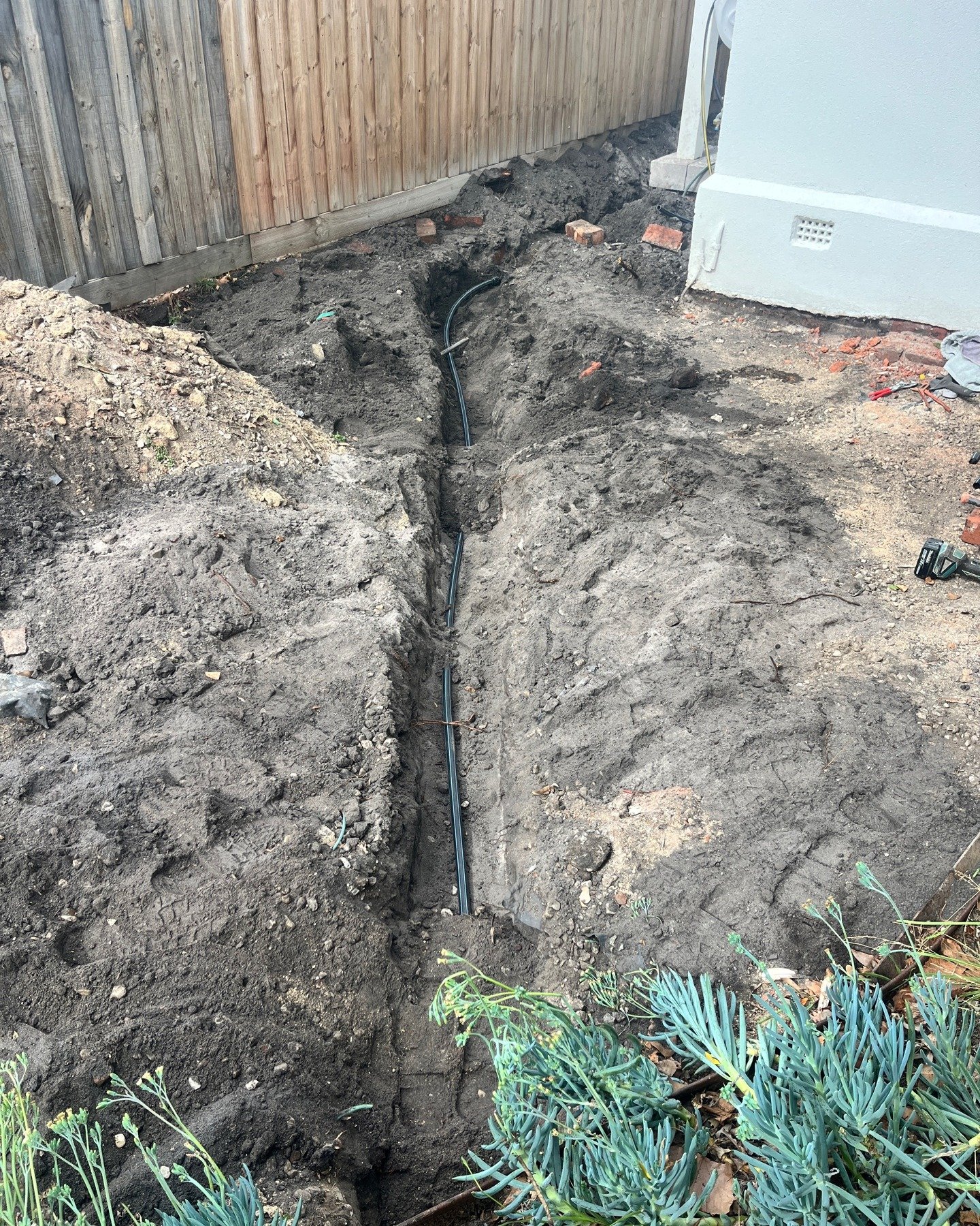 Water renewal upgrade 💧 Replacing old steel and failing copper pipes with reliable new lines for long-term performance.

#progressiveplumbinggroup  #maintenanceplumbingmelbourne