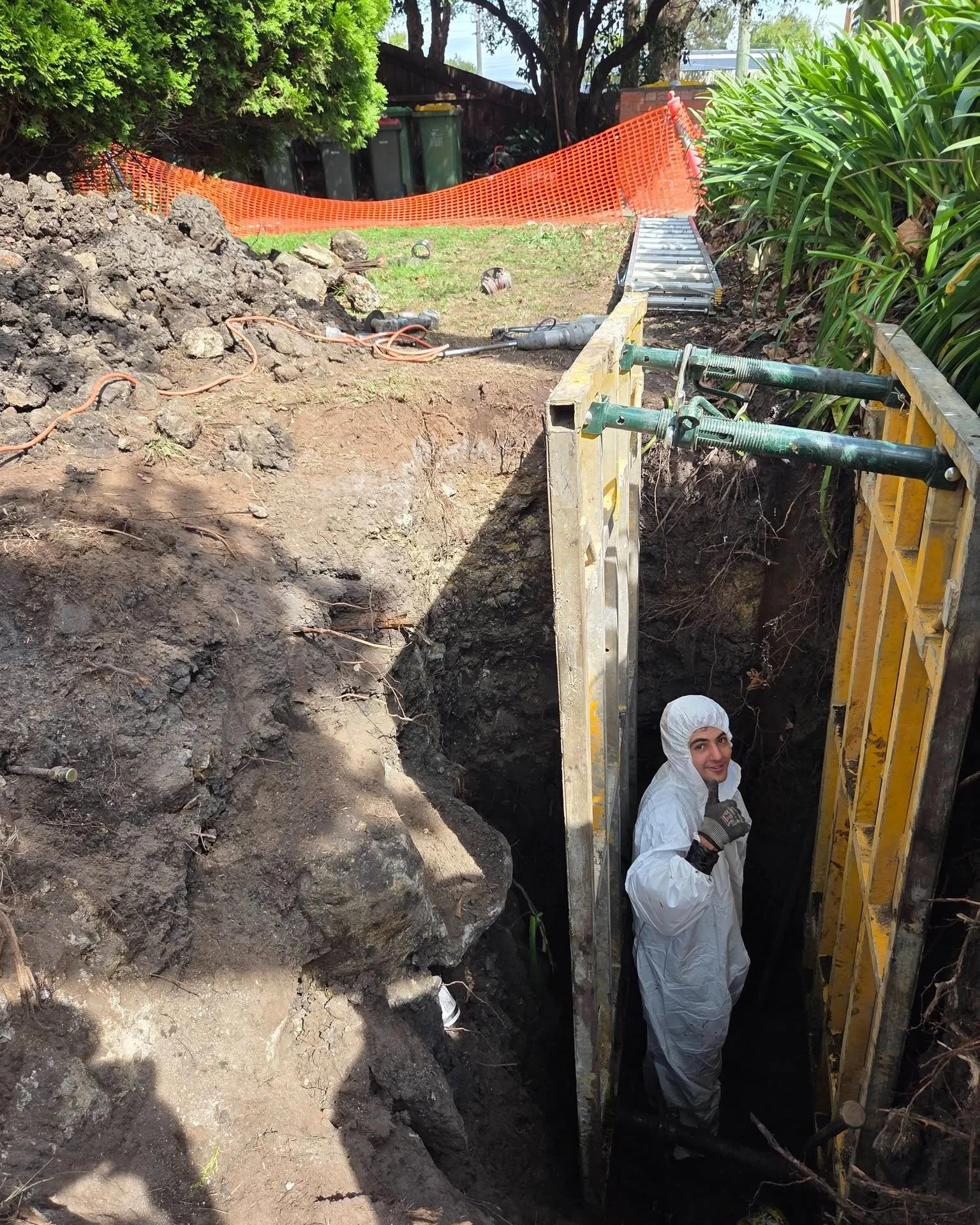 Sometimes you don&rsquo;t know what you&rsquo;re going to get until you start digging&hellip;rocks, rocks and more rocks 🪨😅

Before we could get started on the boundary trap replacement we had to first remove 12m3 of rock. 

#progressiveplumbinggro