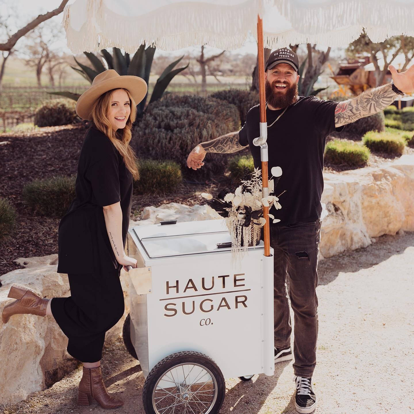 Hauties we are feeeeelin the love for the Mini Ice Cream Cart! So many inquiries and bookings! Dang we should&rsquo;ve done this years ago 😜🍦👏🏼! #entrepreneurlife 

.
.
.
.
#hautesugarco #scooppretty #icecreamcart  #cateringservice #wedding #birt