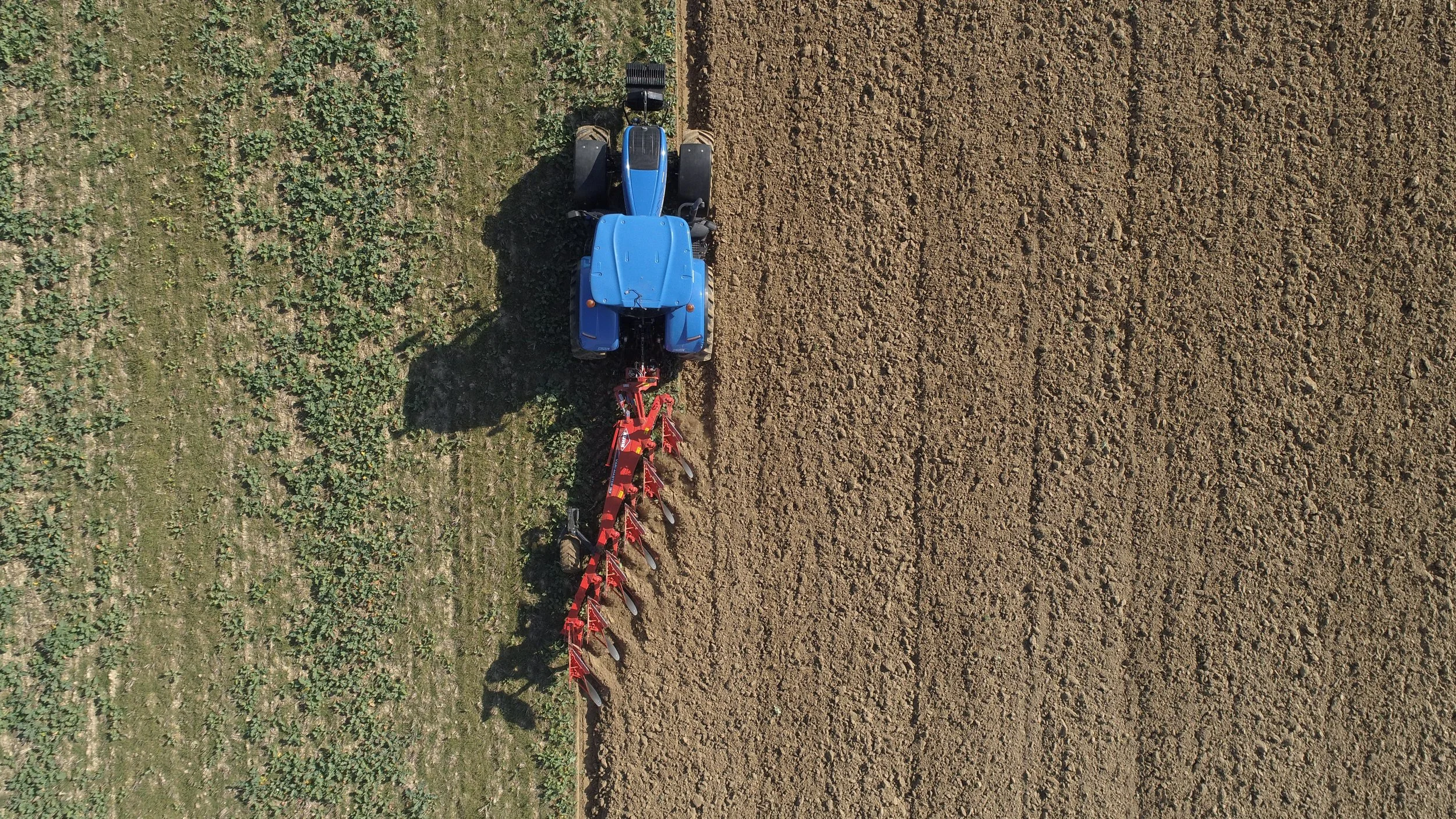 MASTER 153_WORK_AERIAL_NEWHOLLAND.JPG