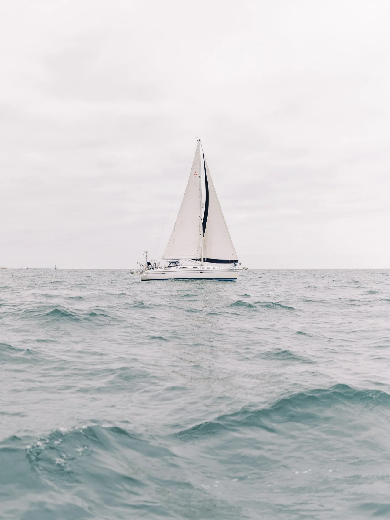 Sailboat+%281+of+1%29.png