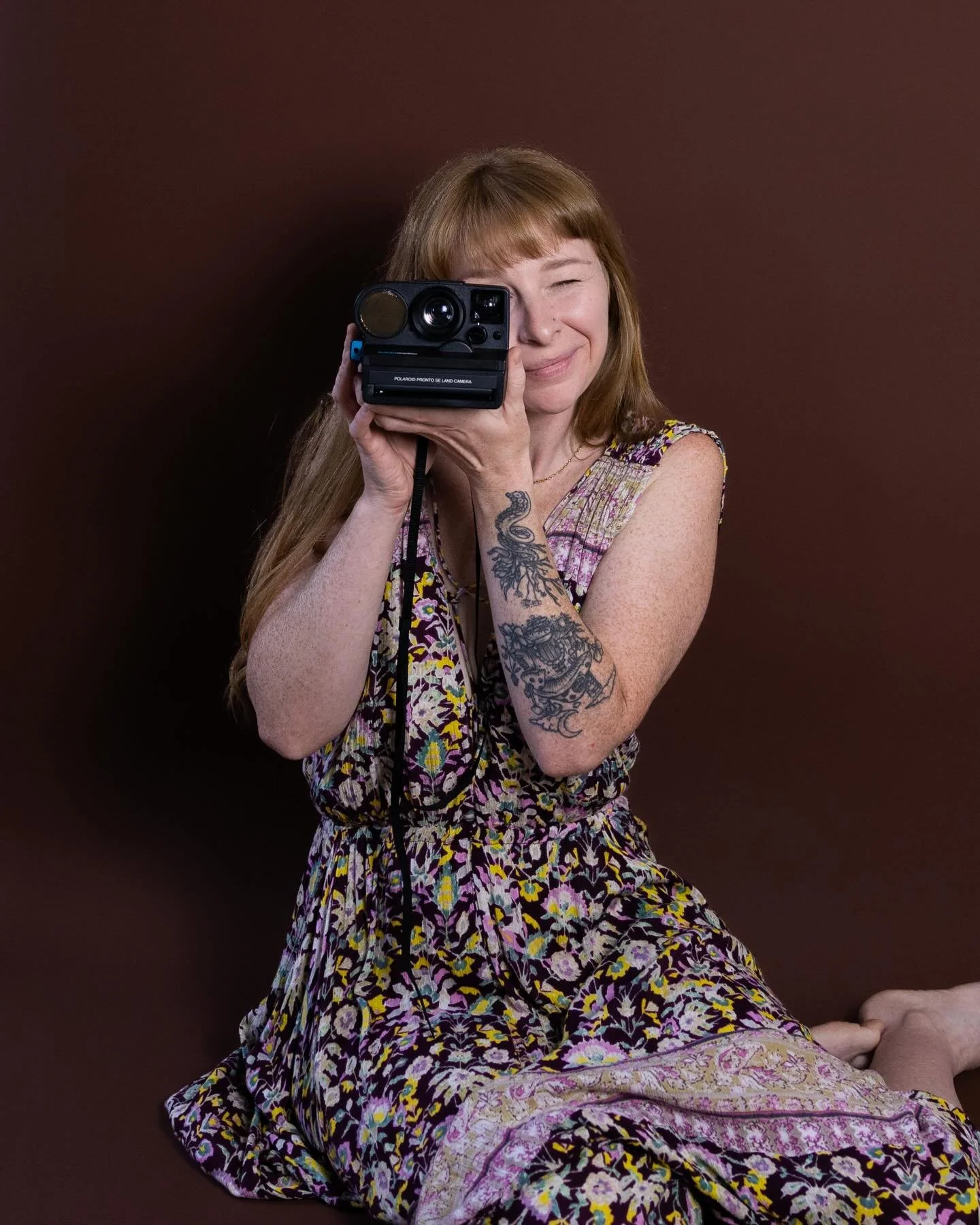 finally getting back behind the camera this week with two sessions! this winter has been a long one + i cannot wait to see you all irl to create a little magic again. 🤎

booking for may-october now: weddings, elopements, families, couples + ofc boud
