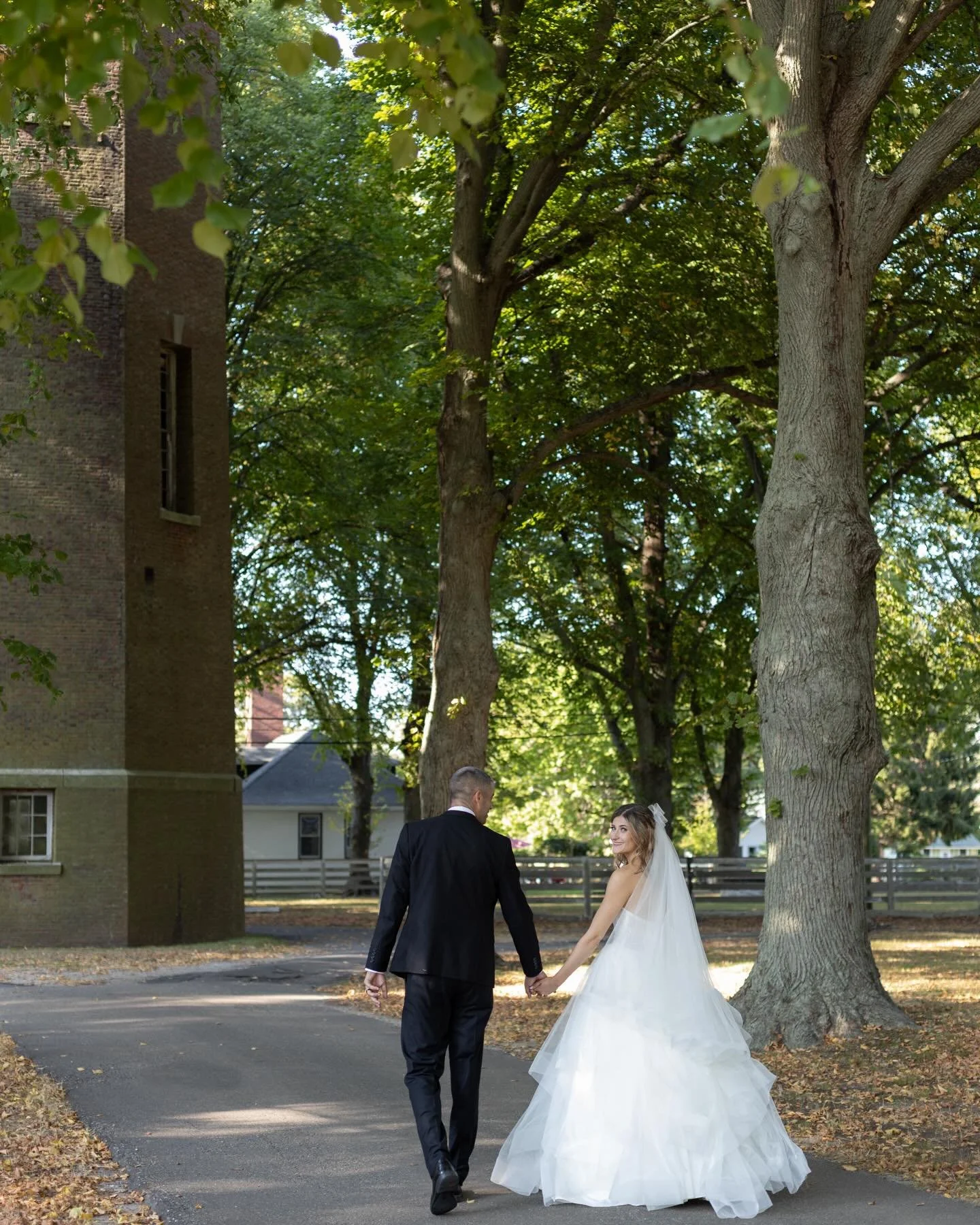 so looking forward to connecting with all of my 2027 wedding couples, while getting amped for my couples whose wedding year is finally here, while remembering all the years of love I have been able to share with you all so far 🤍

booking for 2027 we