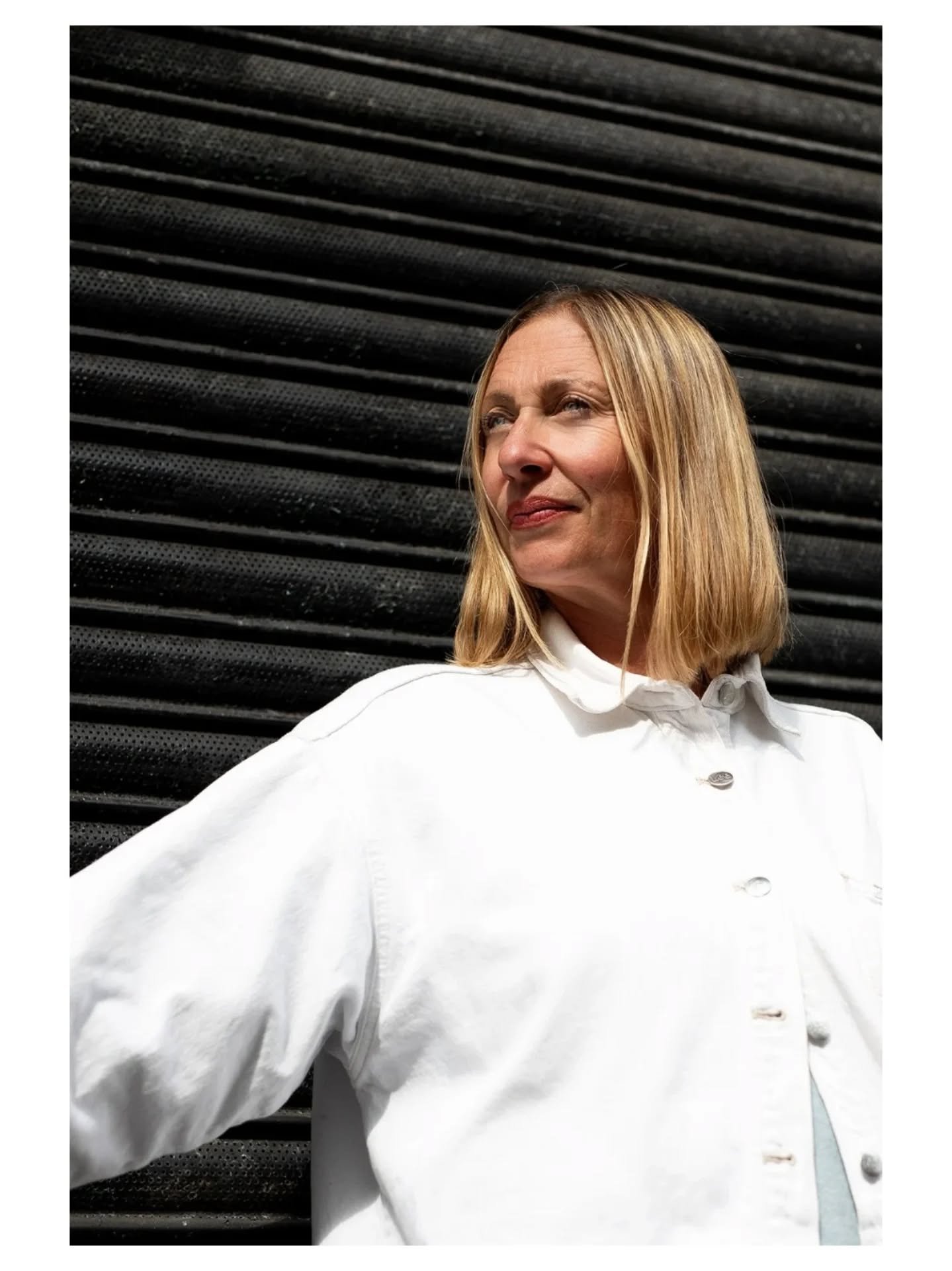 The lovely Jo @jothornephotography 

Creative collaborations are such a great way to stay connected with other inspiring minds.

A photographer, photographed by a photographer.

Jo and  I studied photography at uni together and we have worked alongsi