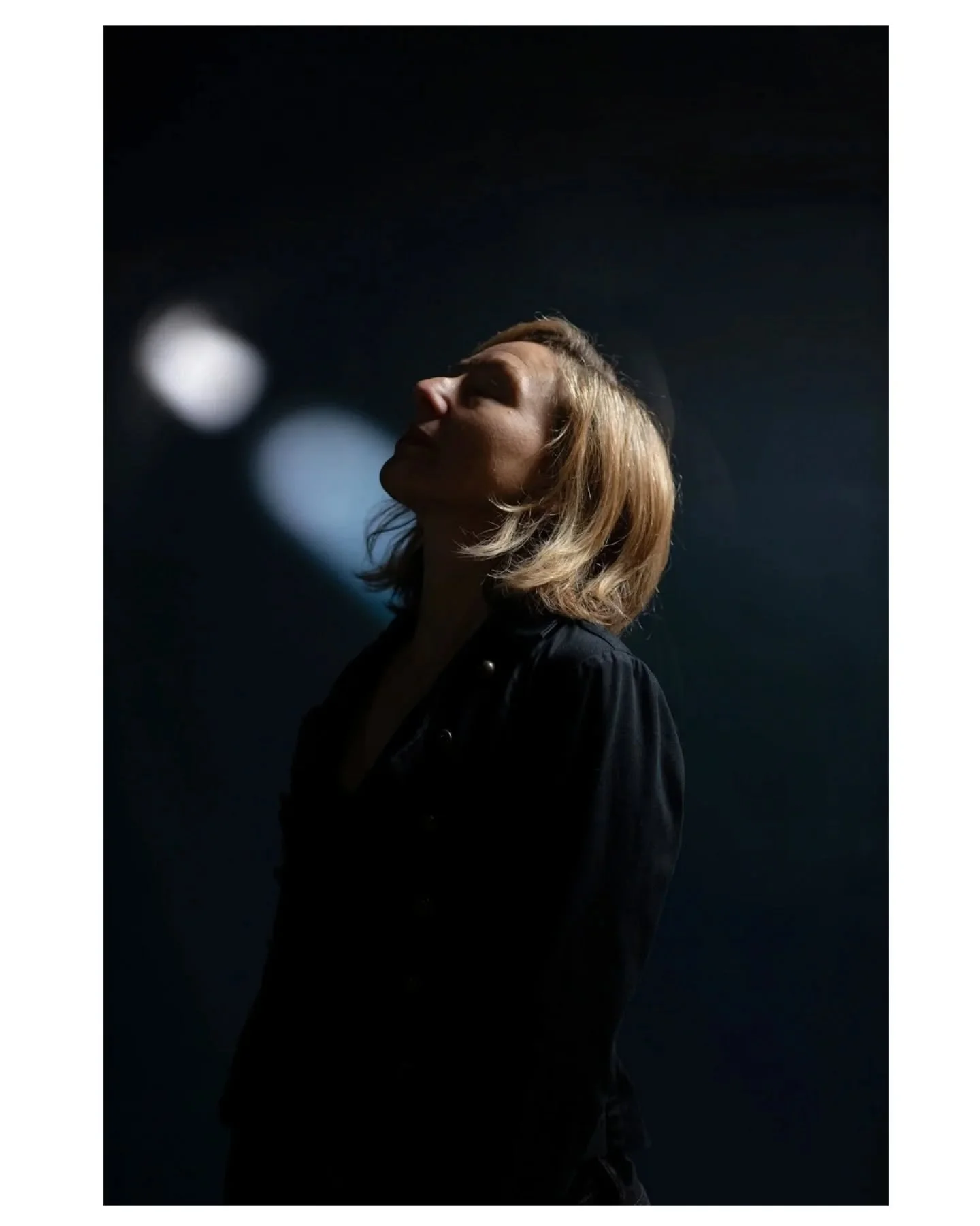 Planning a 💫 Portrait day 💫 in Feb 
at the beautiful studio @lovefrankiedotcom

Who s keen?

Sessions are short and sweet;
- 40 minutes of photography
- 4 edited pics, chosen from wider selection

I am offereing them a reduced Feb rate - &pound; 15