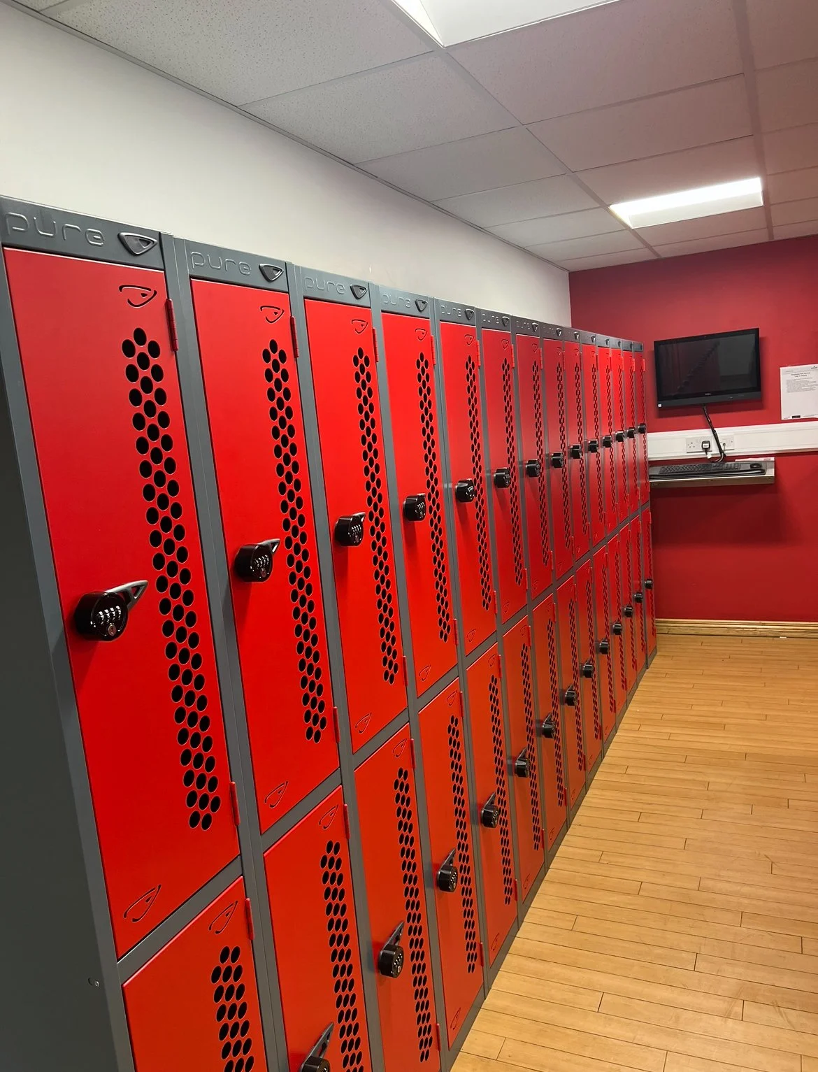 Case Study – Locker Upgrade for Greiner Packaging, Dungannon