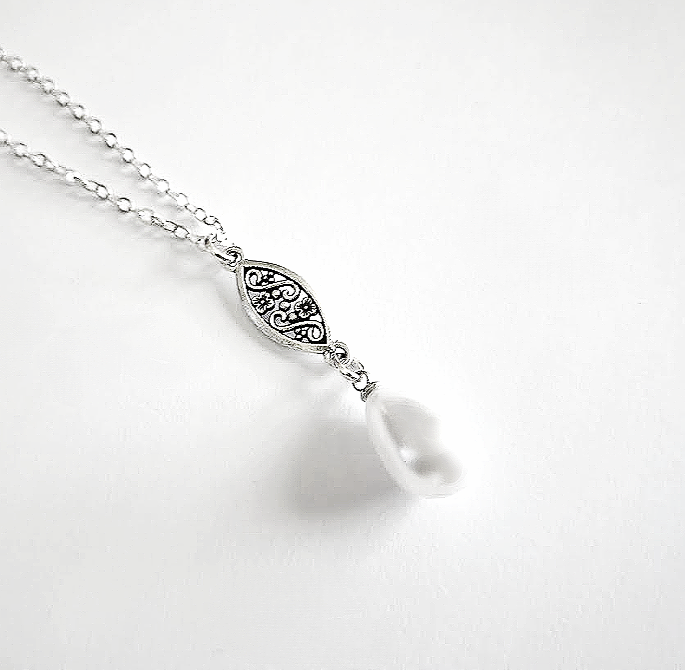 Filigree/Pearl Pendant