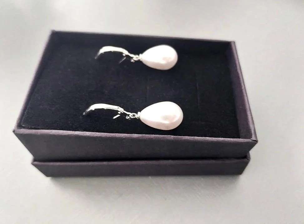 Beatrix Earrings