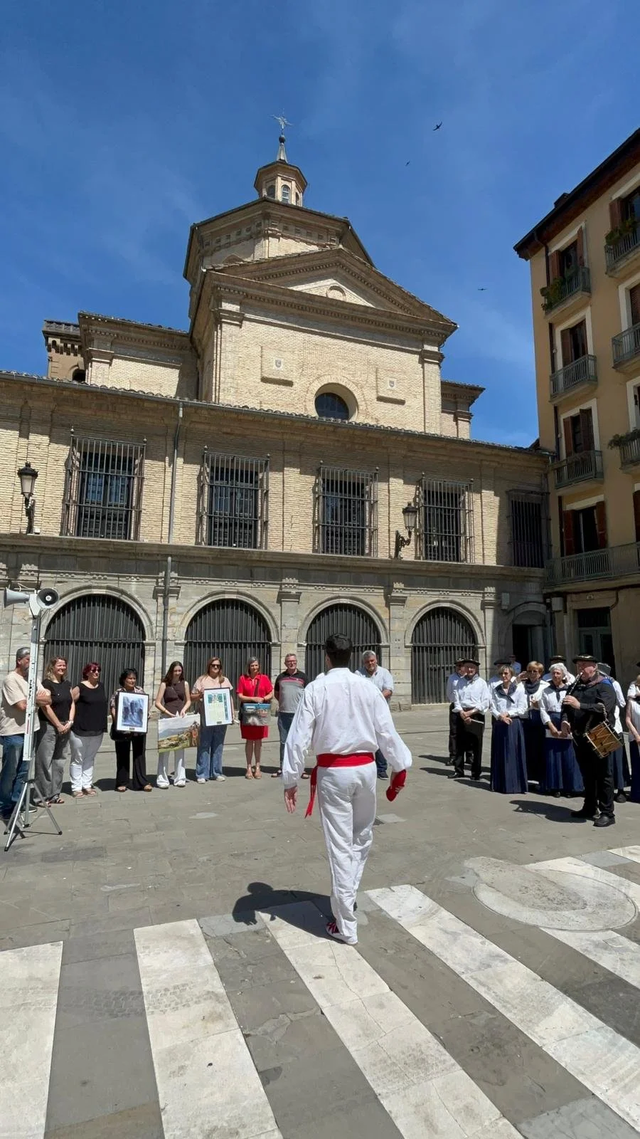 La Villa de Cortes recoge con emoción el testigo para celebrar la edición 2027 de la Fiesta del Rey o Reina de la Faba