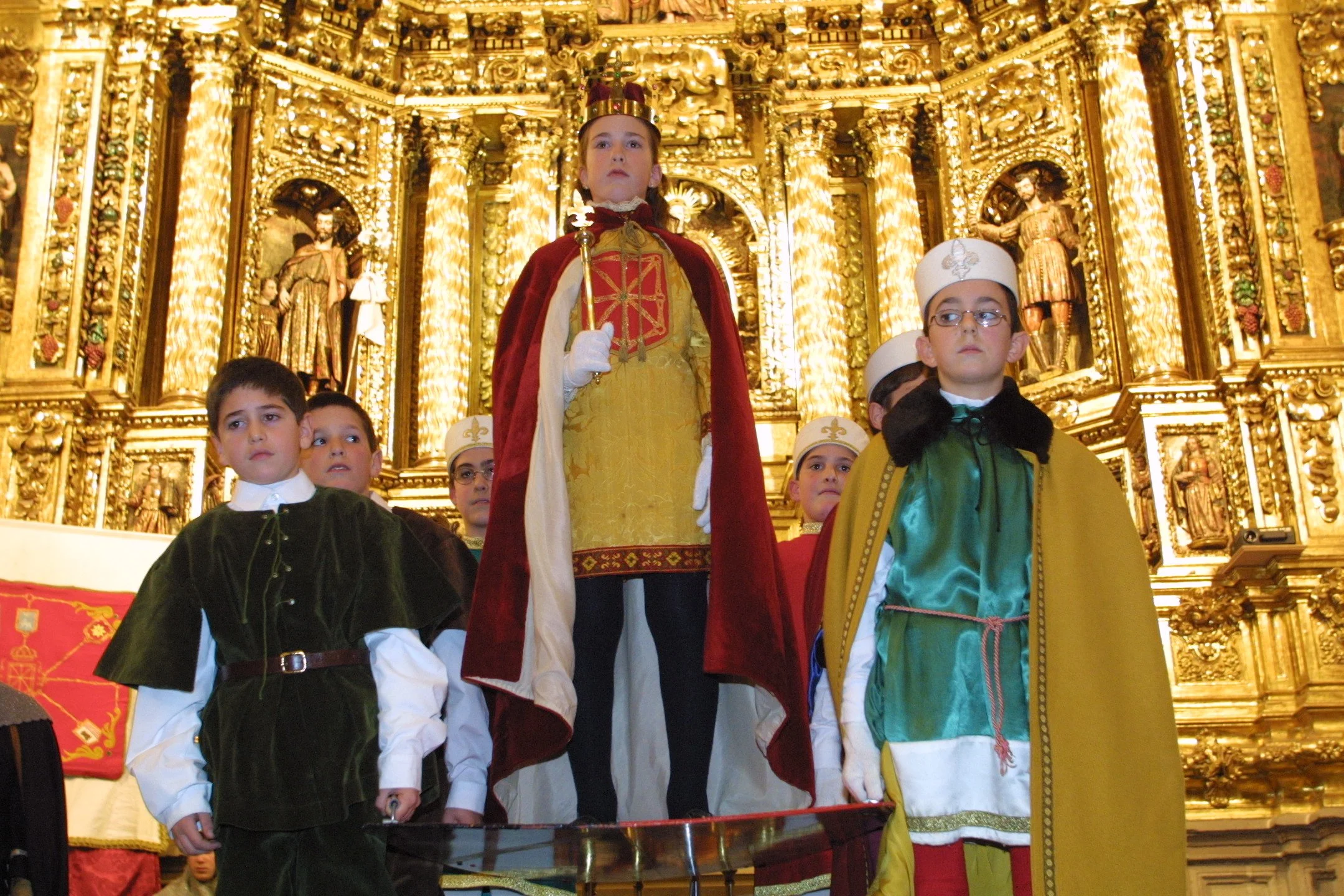 Primera Reina de la Faba, Arroniz 2002