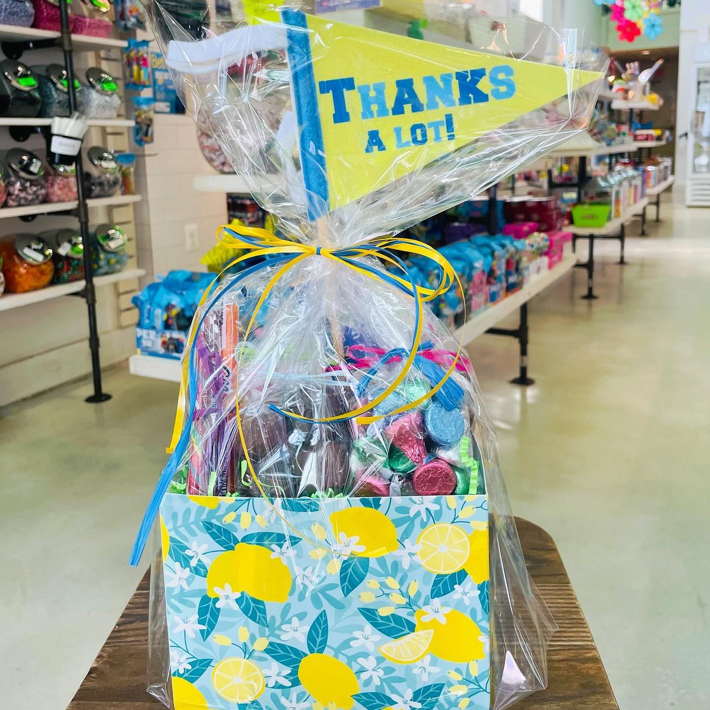 Teacher Appreciation Week begins Monday, and we&rsquo;ve got the treats to make their week extra sweet! Stop by this weekend and put together a gift basket that&rsquo;s worthy of an A+ ✏️🚌🍎
.
.
.
#henryssweetretreat #itsoktocrave #teacherappreciati