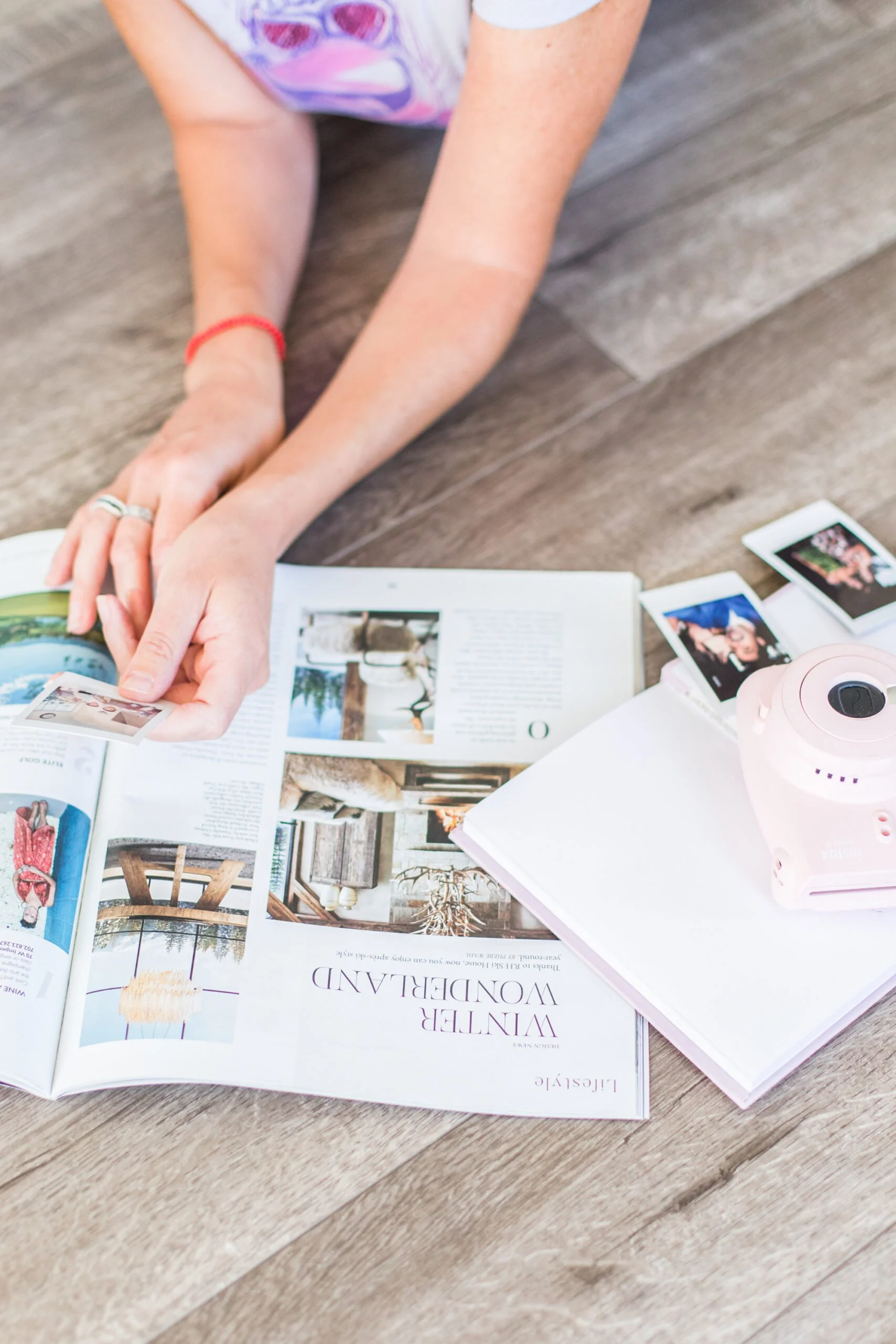Lifestyle-Flatlay-620SW-Pixistock-44-scaled.jpg