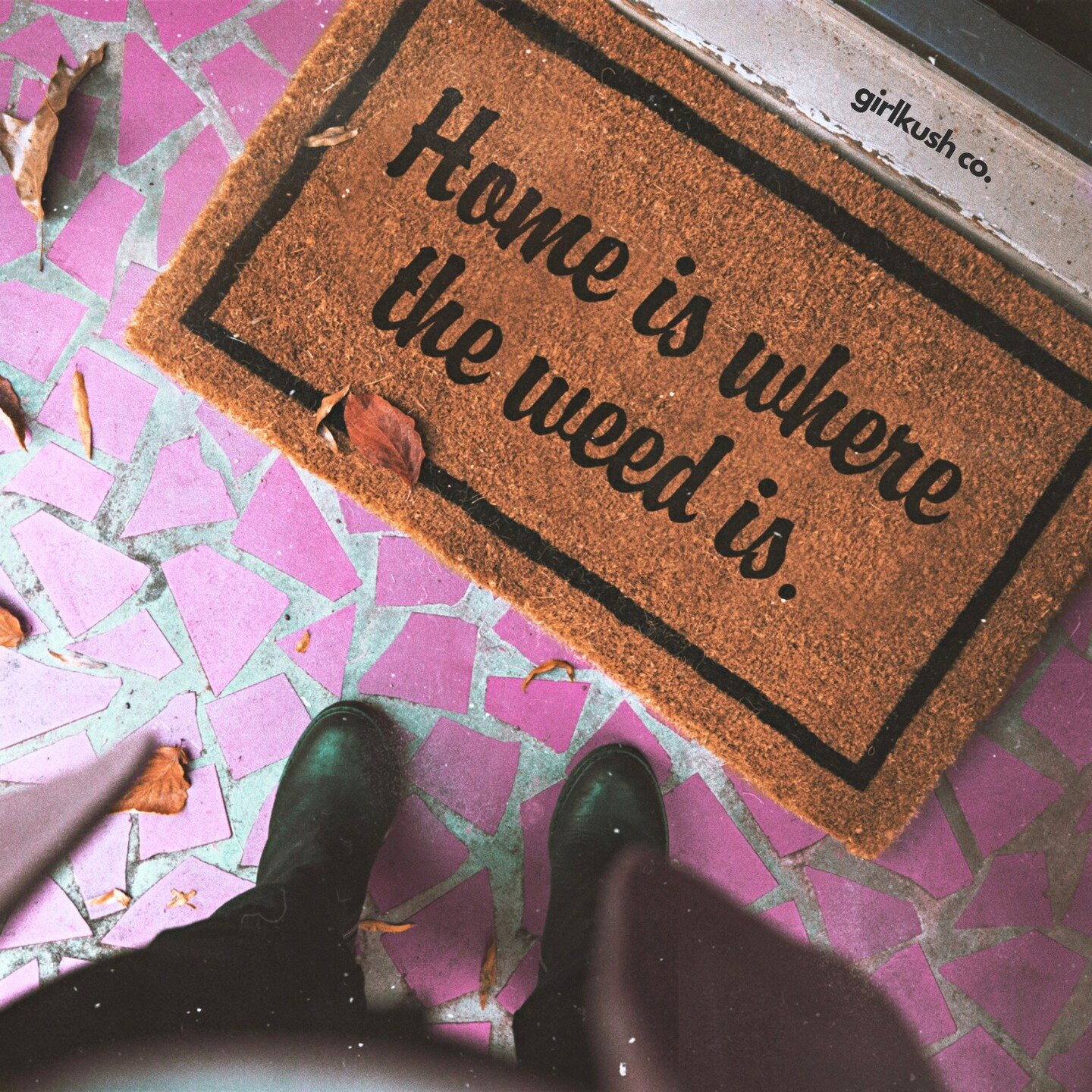 Welcome home, babe 😉✨

#stoner #420 #womeninweed #girlkush #cannabis #blazed #high #weedgirls
