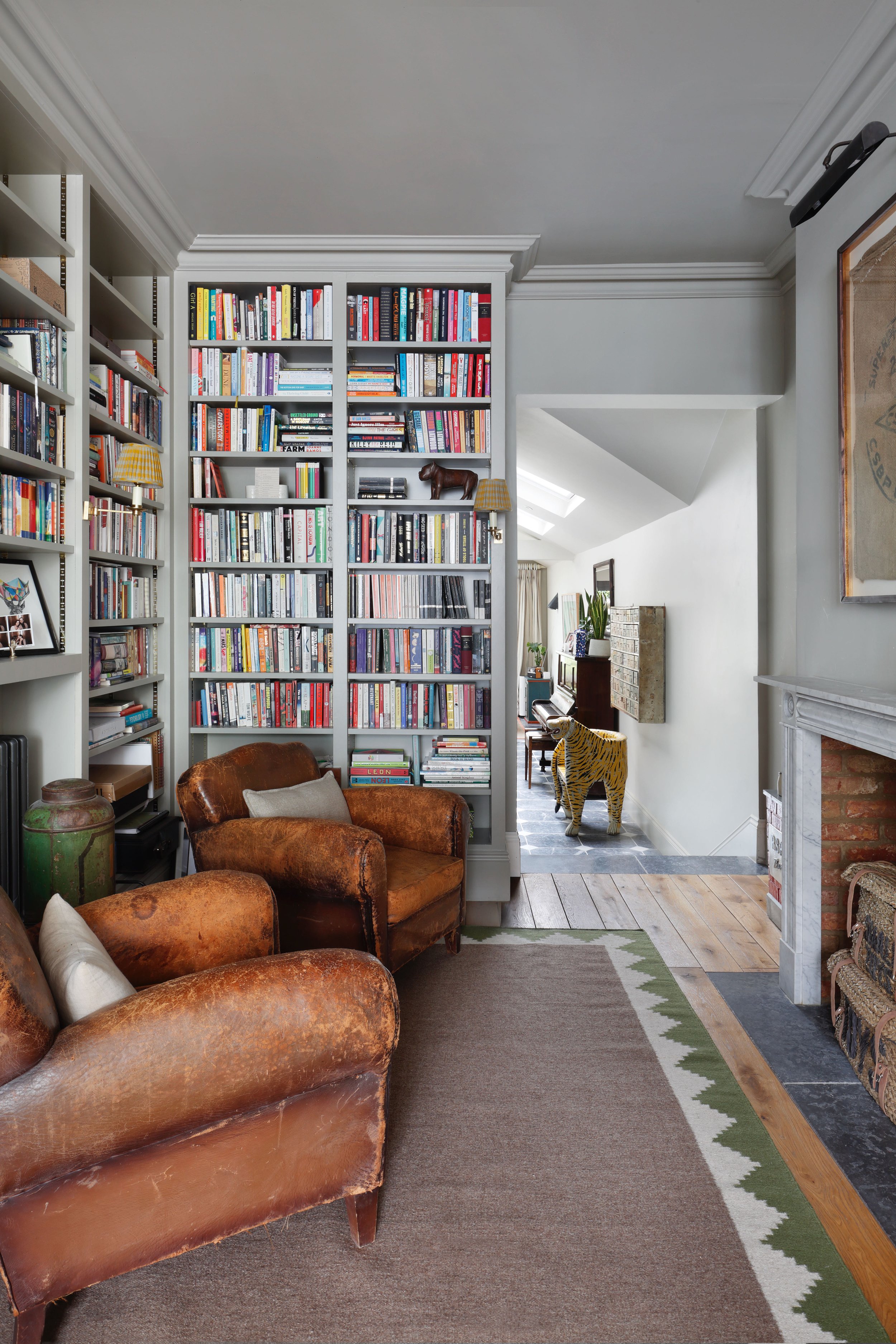 Ham Interiors The Hideaway project bookcase