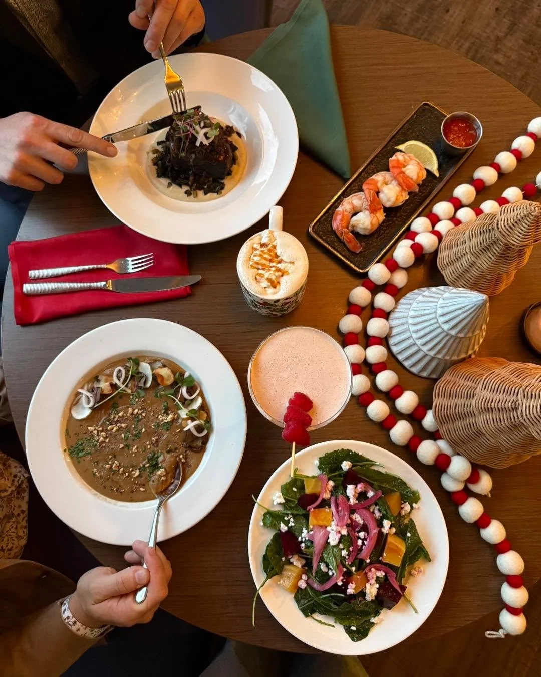 Join us at Char this Christmas Eve for dinner! Enjoy holiday dinner features and our new delicious Char menu! Reserve your table at the link in our bio.