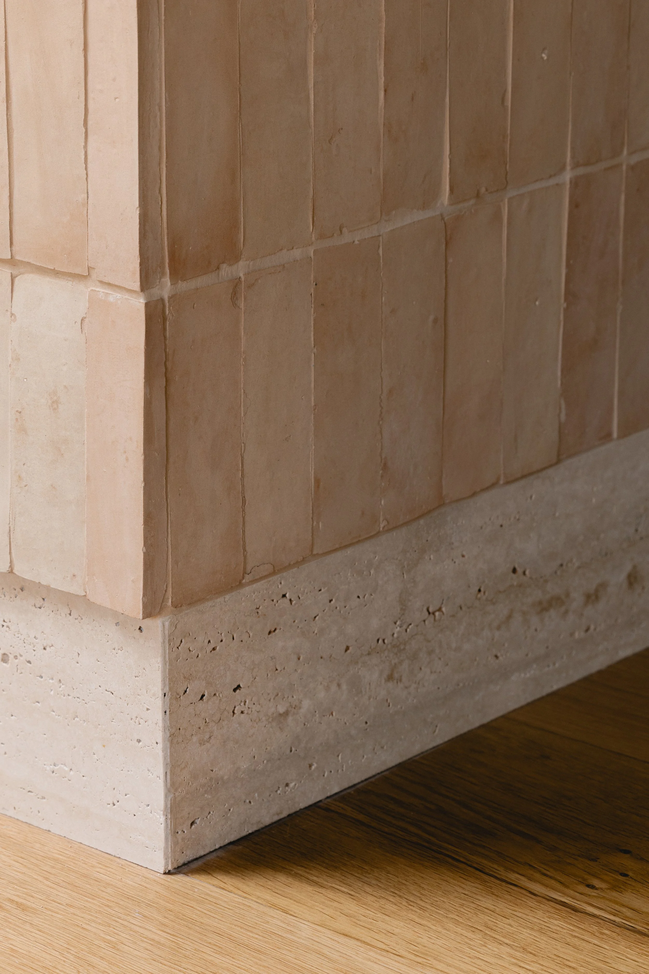 EAST JR - 28a Hatton Wall EC1N-16.jpg
