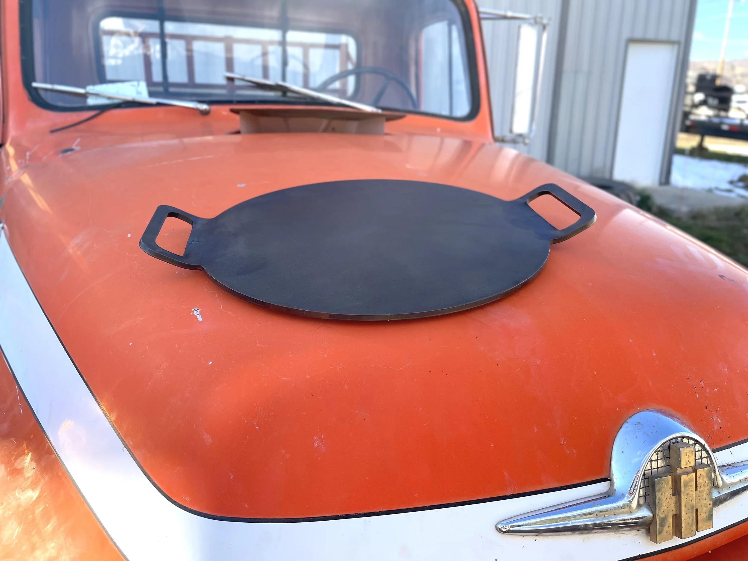 pizza pan:truck.jpg