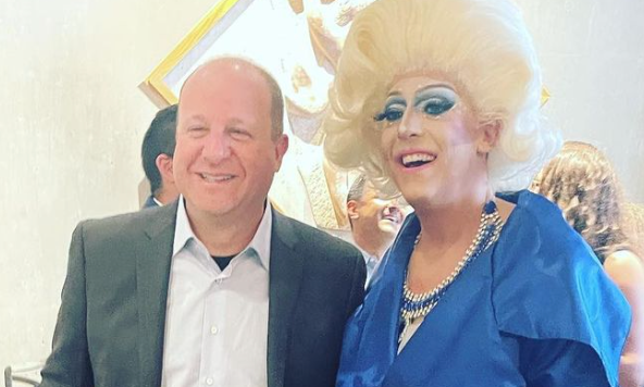 Screen Shot 2022-06-07 at 10.10.18 PM.png