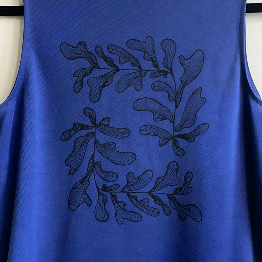 sl-royal-blue-tank-detail.png