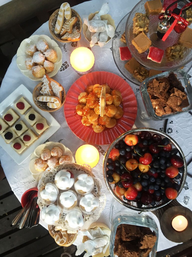ideas-navidad-luces-postres-comida-cena-decoracion-navidena-cherrytomate-4-768x1024.jpeg
