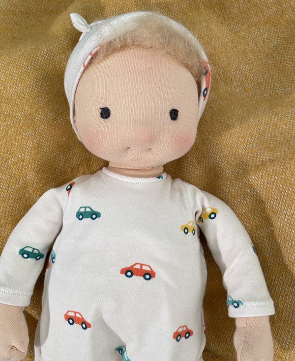gray-eyed-boydoll10.jpg