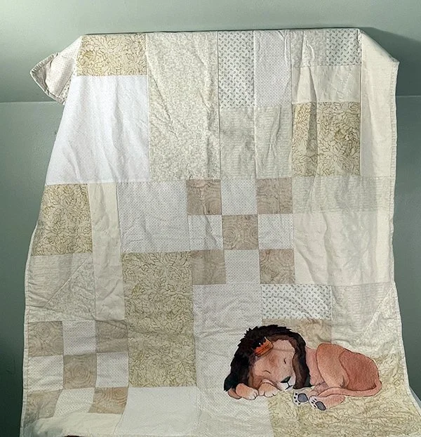 king-lion-quilt1.jpg
