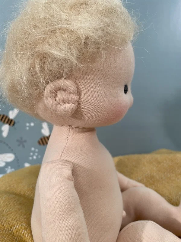 gray-eyed-boydoll8.jpg