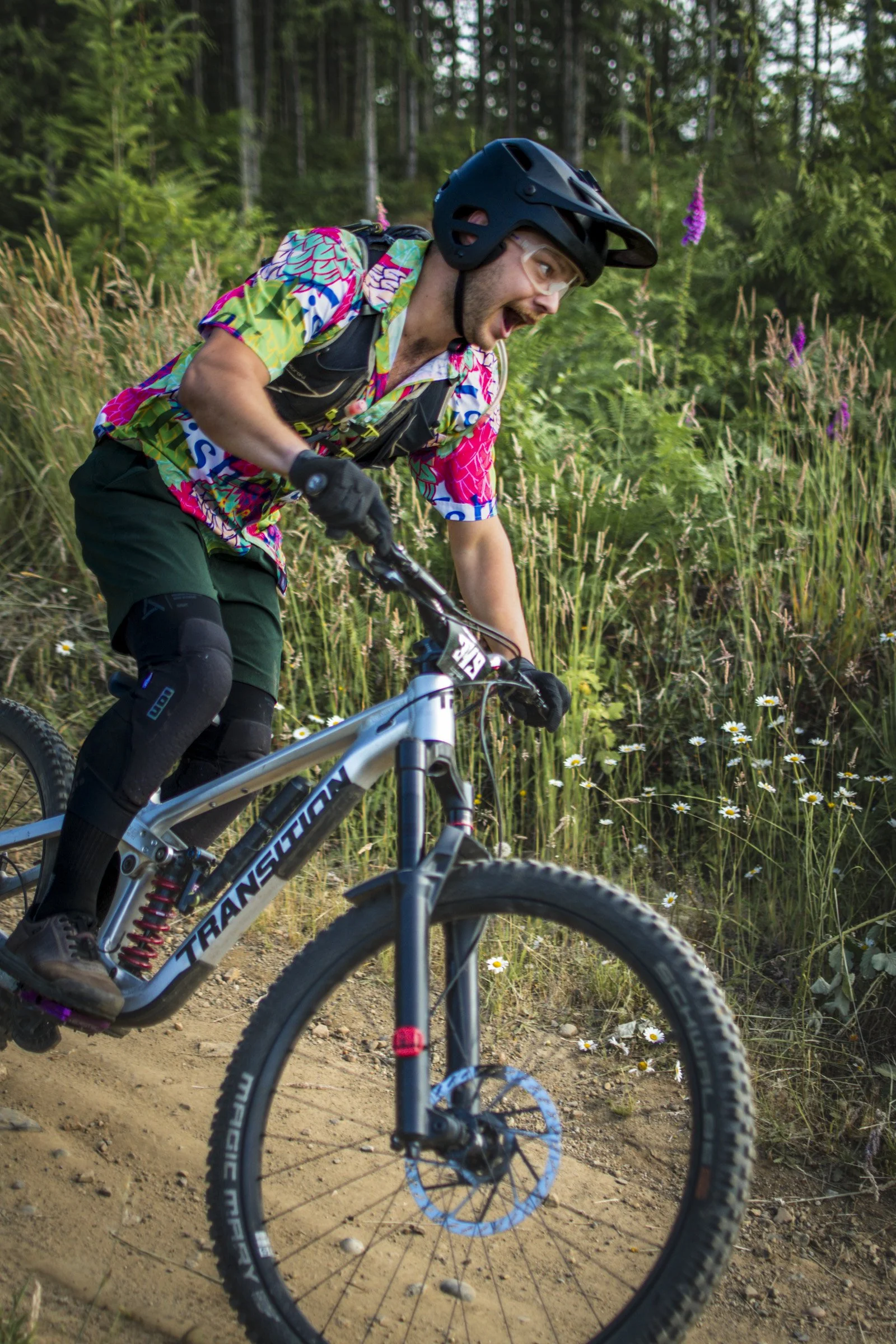 Mountain biker galbraith mountain Transition Bikes