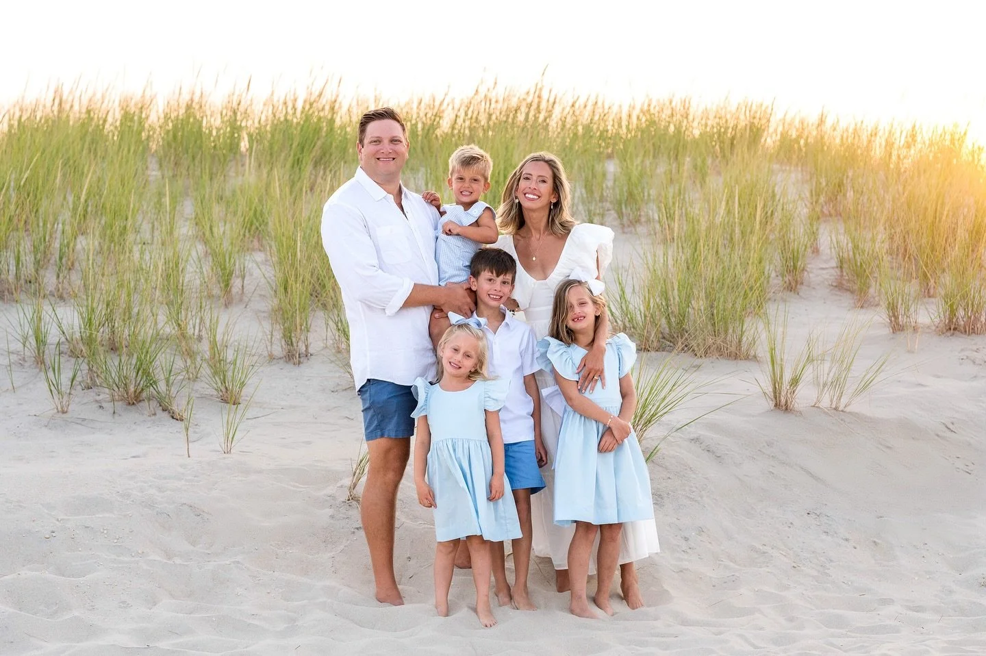 Got to meet this beautiful family last night. Winners from the  @little.jam.band and @sinkrswim_lbi contest from a few months ago! 
#lbi #lbinj #lbiphotographer #longbeachisland #golden