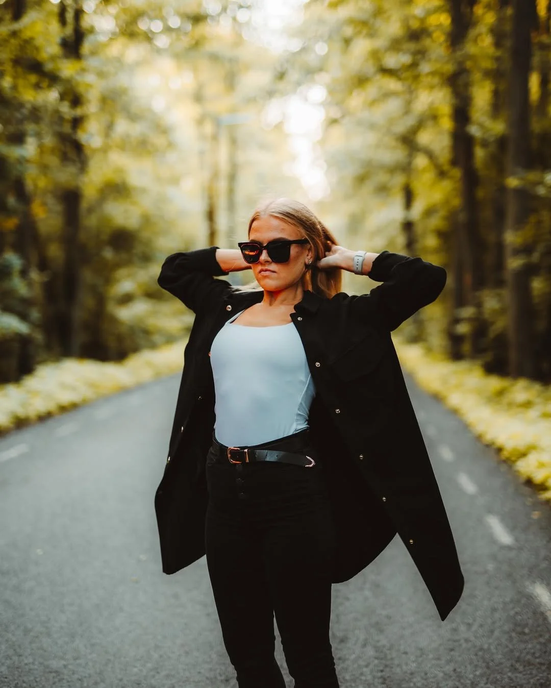 Art(eon)..w- @_lysannn .....#agameoftones #minimalist #lensbible #lightroom #broadmag #heatercen (4).jpg