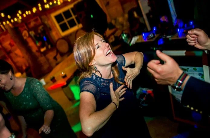 girl singing hands dance floor