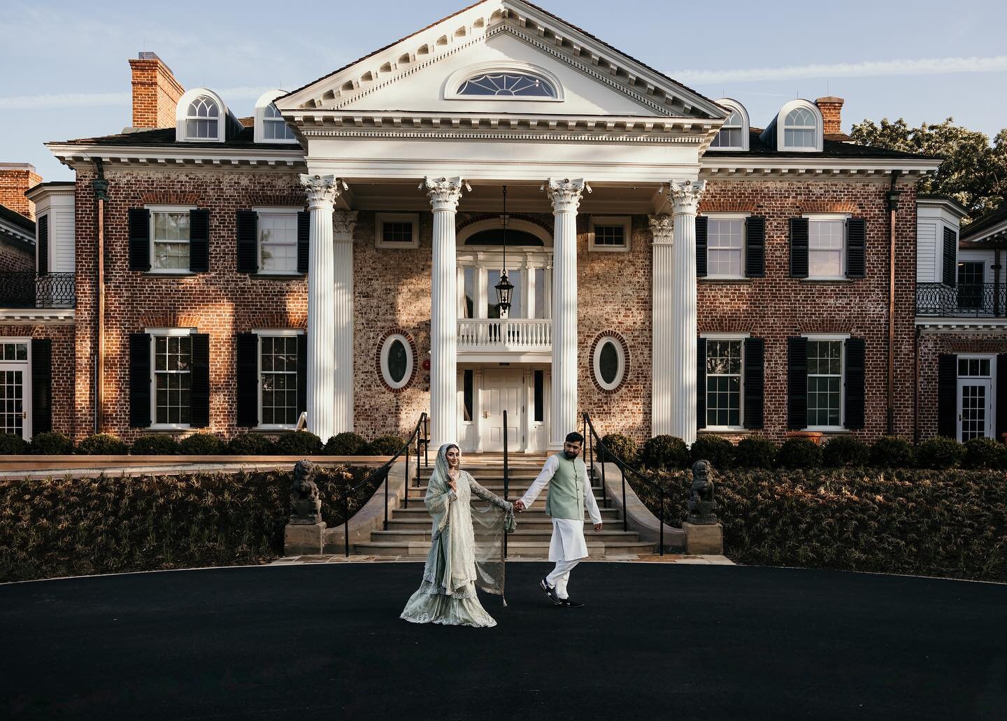 Where elegance meets love - wedding photography at its finest. 🏰💕 

Can you guess where this is? 

#luxuryindianweddings #indianwedding #luxurywedding #pakistaniwedding #muslimwedding #muslimweddingphotography #cantignypark #cantignygardens #cantig