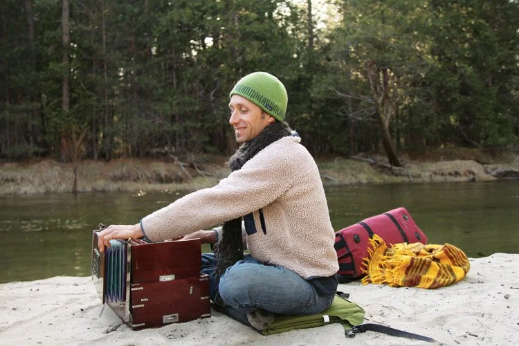 2012_ytt_arin-harmonium_benlehman.jpg