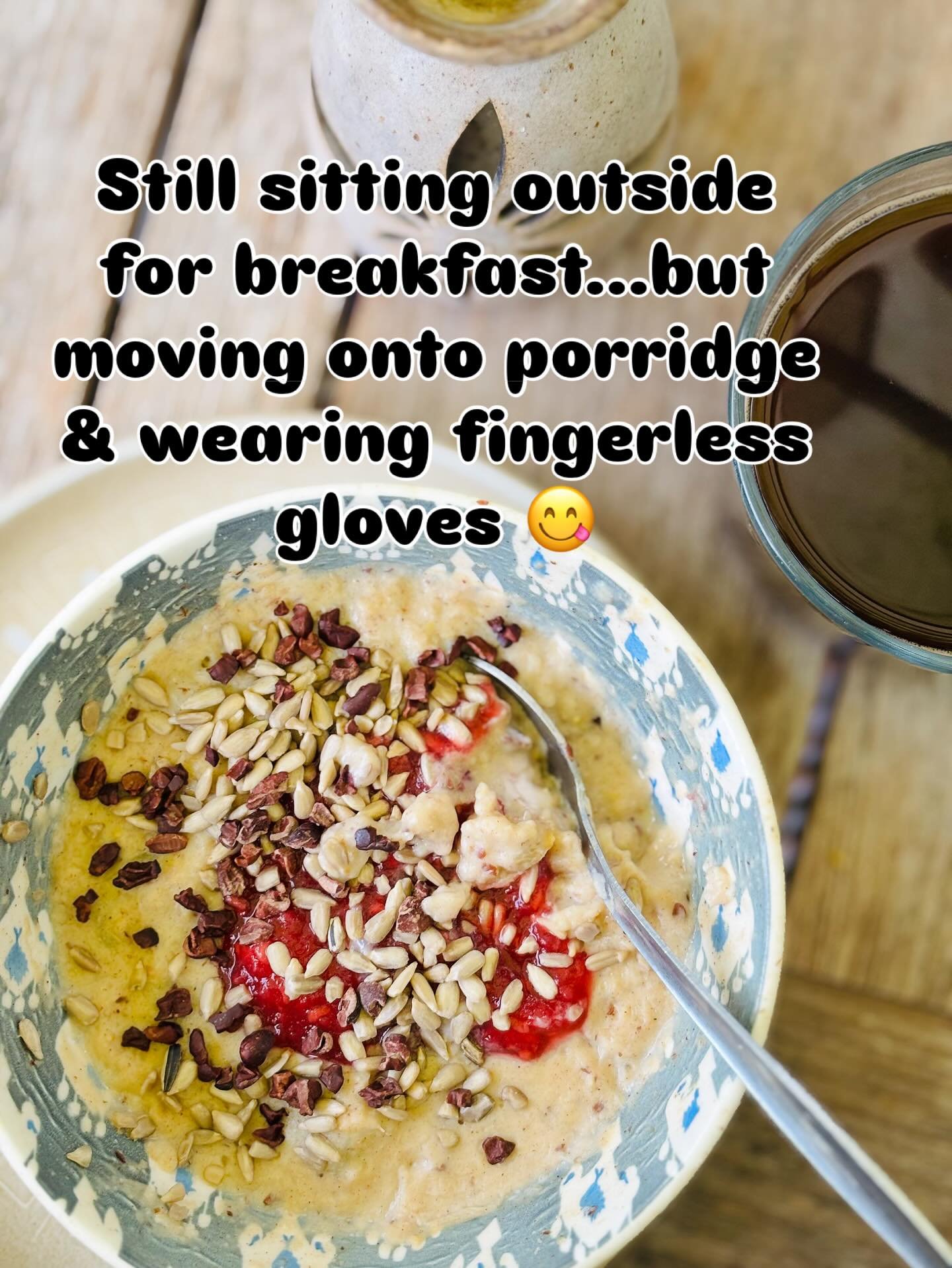 🌳 Fingerless gloves, hot porridge with ALL the toppings, black coffee and the rain &amp; the wind. 

I always use @pickuplimes recipe for 'Nourishing Coconut Oatmilk'. So good and I cook ahead for the week. 

#porridgebowl #oatmealbowl #getoutside #