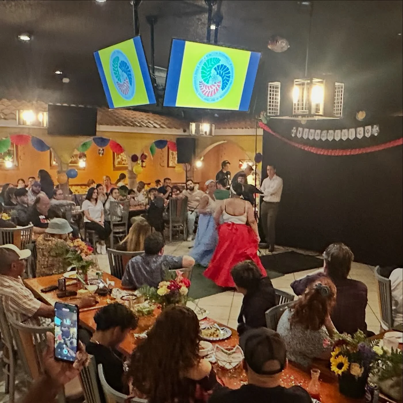 A wonderful celebration this afternoon of latinx heritage and the workers of America with our friends and partners &iexcl;Mexico Vive En Nuestra America!