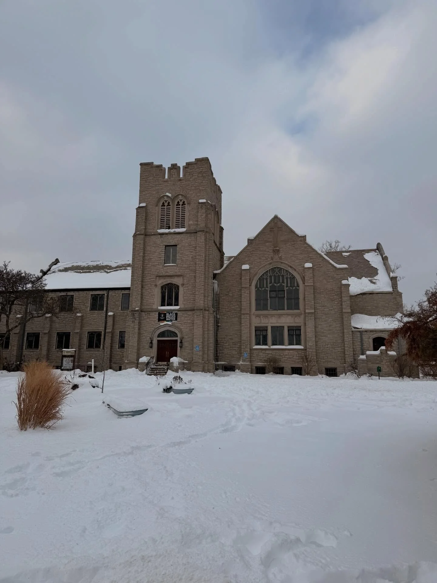 Church snow update: it&rsquo;s a mess in the UD, but some snow angels descended to clear a path on the church&rsquo;s sidewalks and entrances. Parking is limited, and roads are slippery waiting for plowing. Choose wisely before making the trek down h